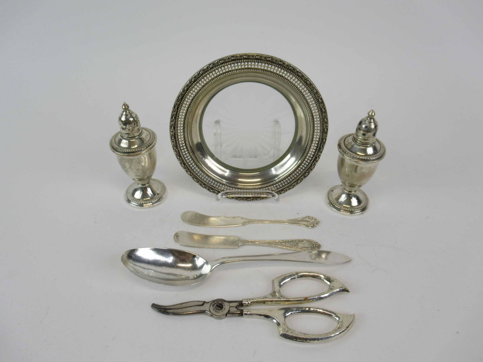 Set of Sterling Silver Salt and Pepper Shakers (1 of 4)