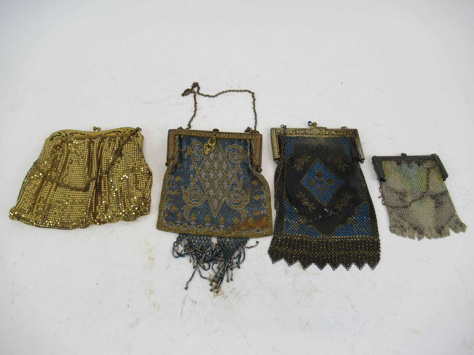 Vintage Assorted Mesh Purses (1 of 11)
