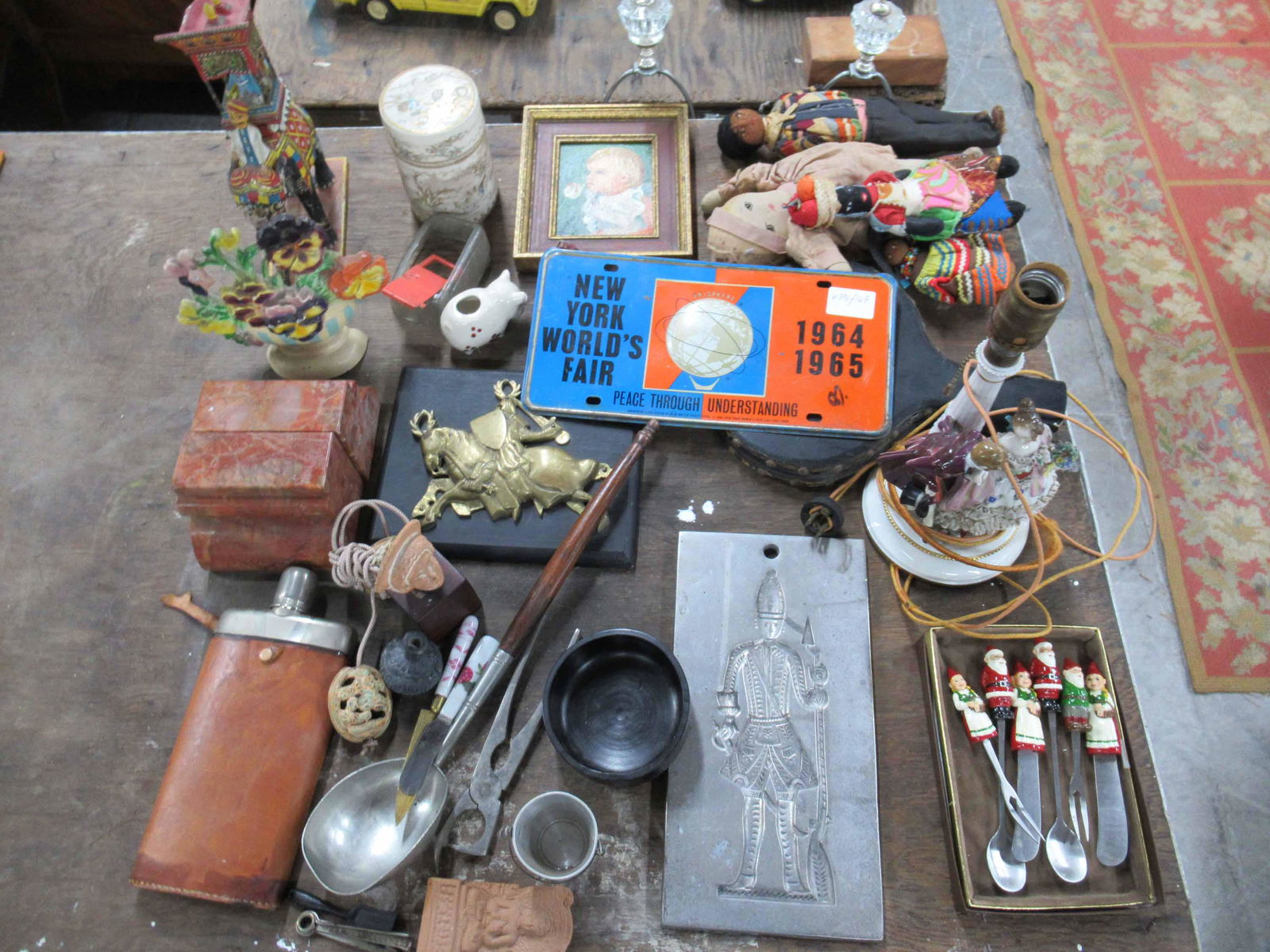 1964-65 NY World's Fair Unisphere License Plate (1 of 6)