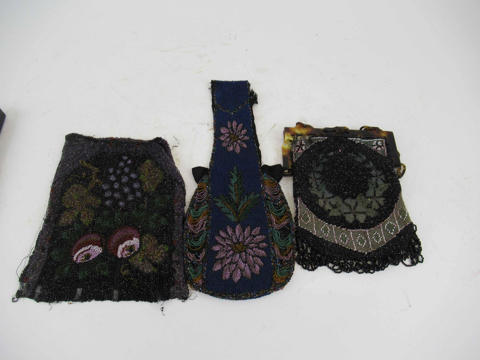 Group of Ornate Mixed Metals Clutch Handles (1 of 11)