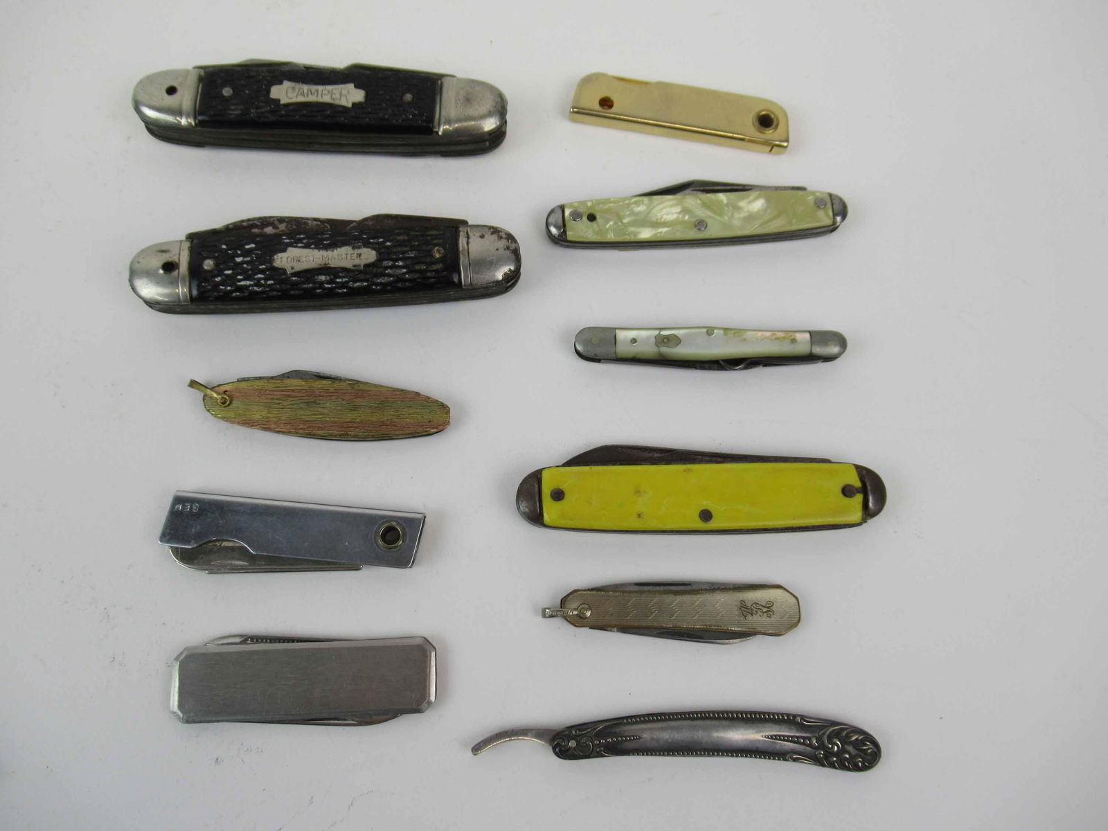 Group of Assorted Pocket Knives (1 of 4)