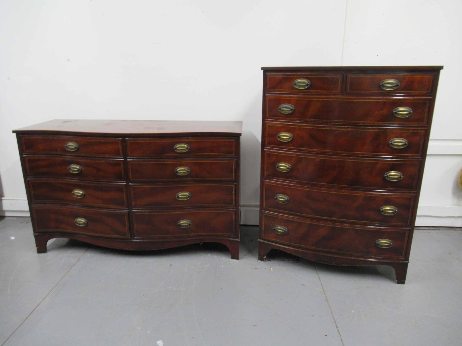 Heritage Henredon Mahogany Double Dresser: Heritage Henredon Mahogany Double Dresser together with a matching tall dresser. Used condition, wear, worn, nicks, scratches, surface distress.