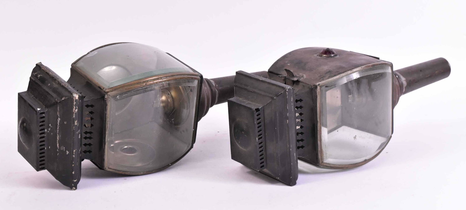 Pair of Painted Tin Beveled Glass Coach Lights (1 of 5)