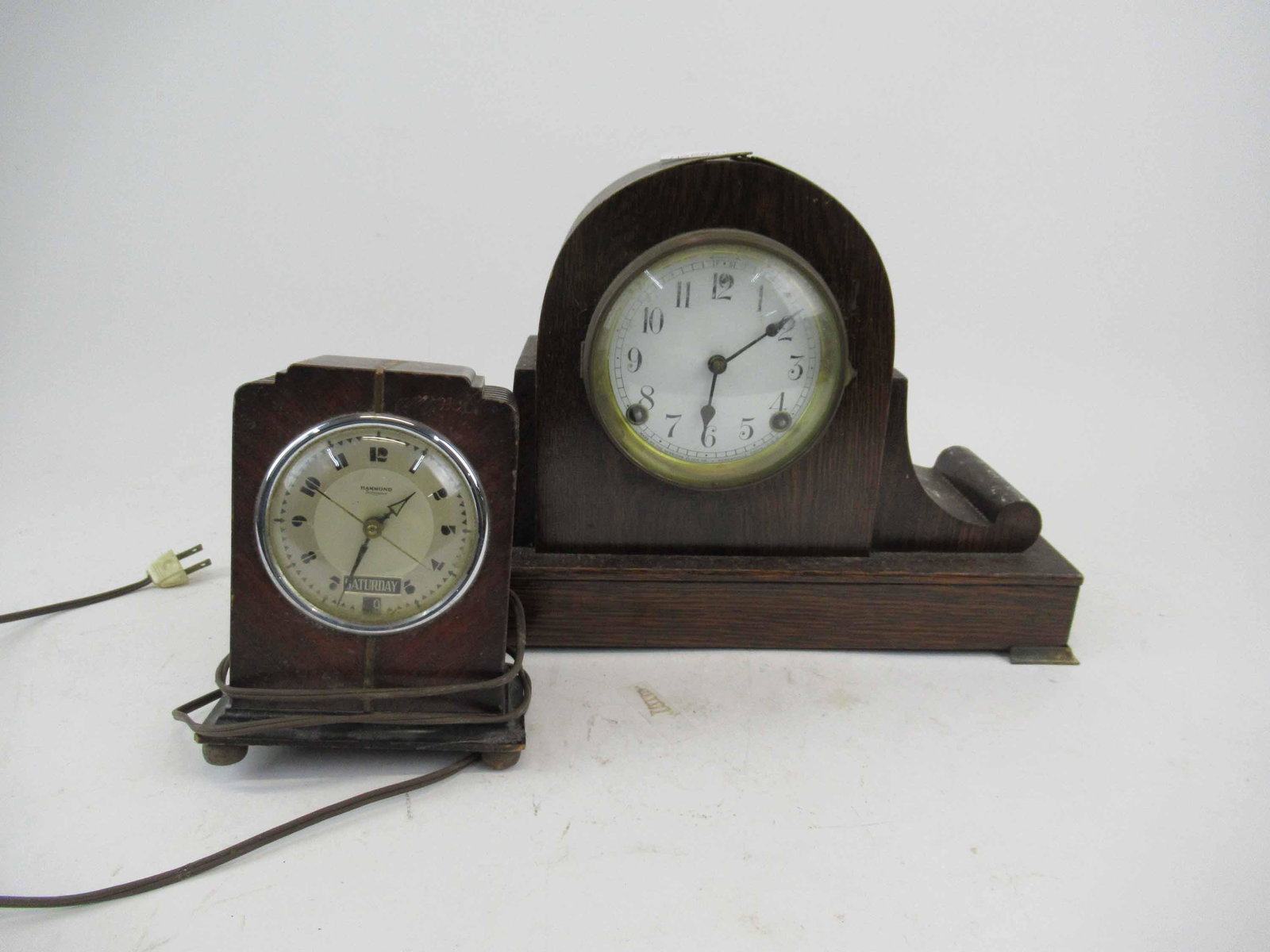 Oak Sessions Mantle Clock (1 of 8)