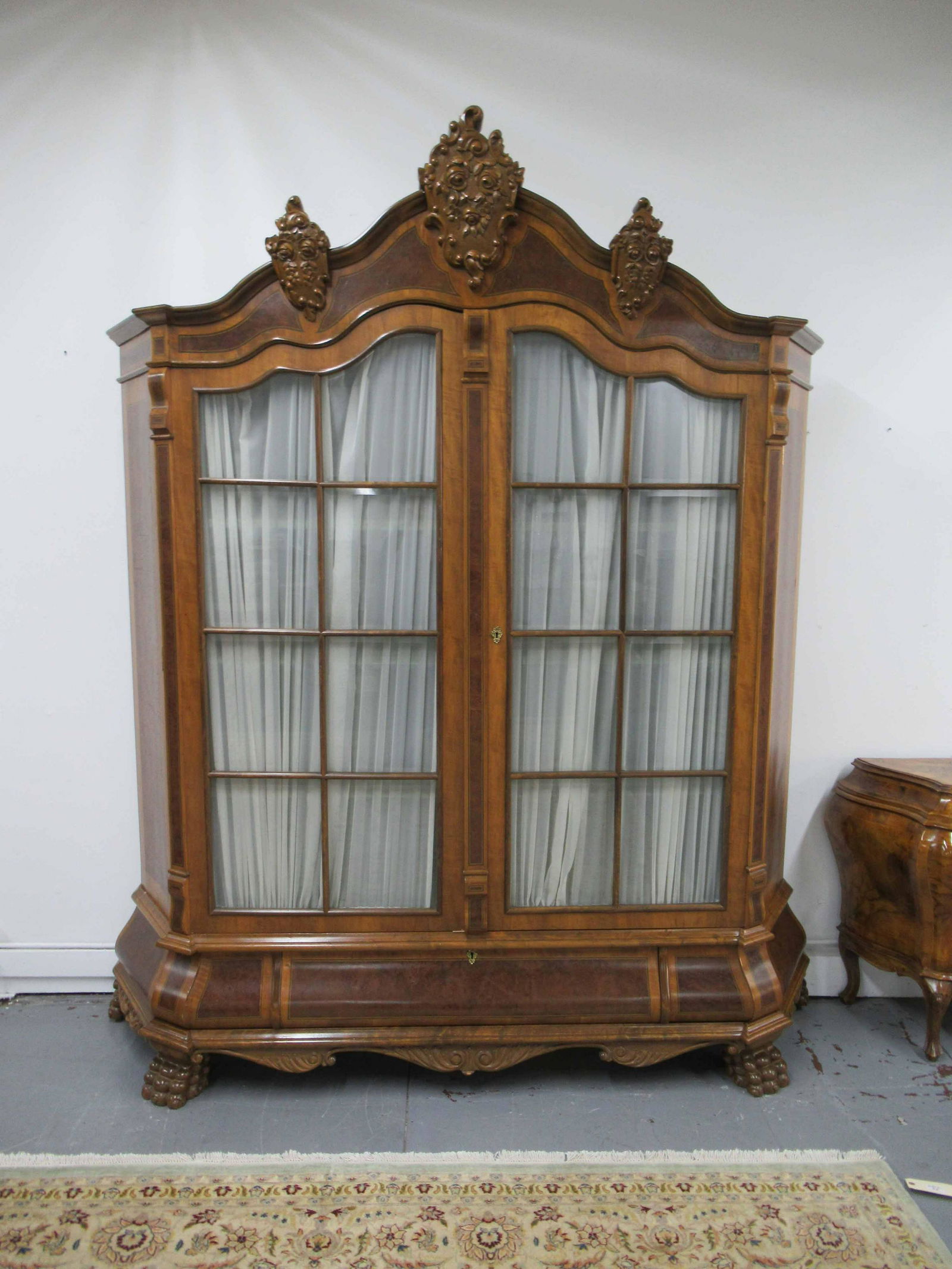 Baroque Style Two Door Display Cabinet (1 of 6)