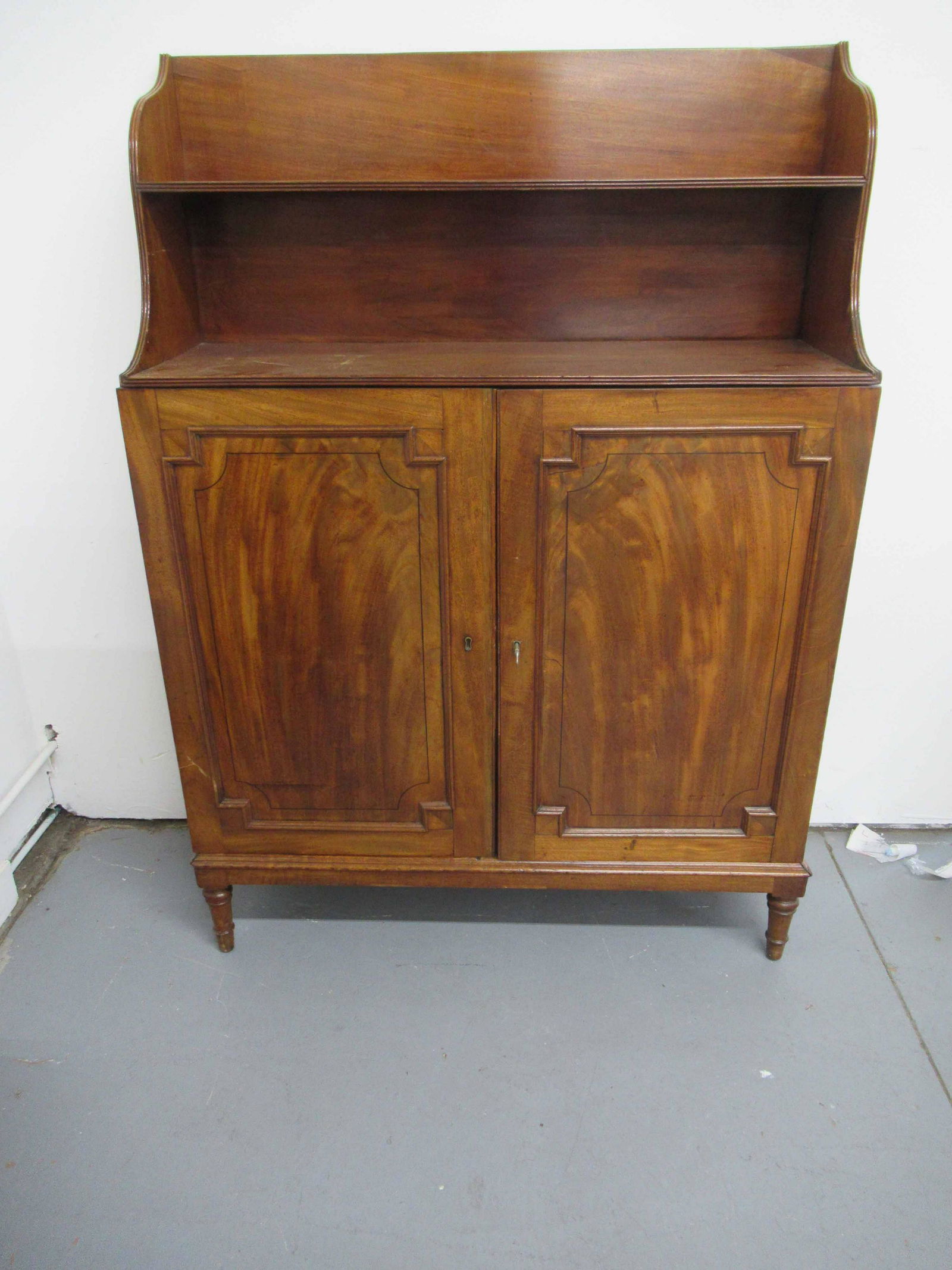 George III Mahogany Two Door Cabinet (1 of 8)