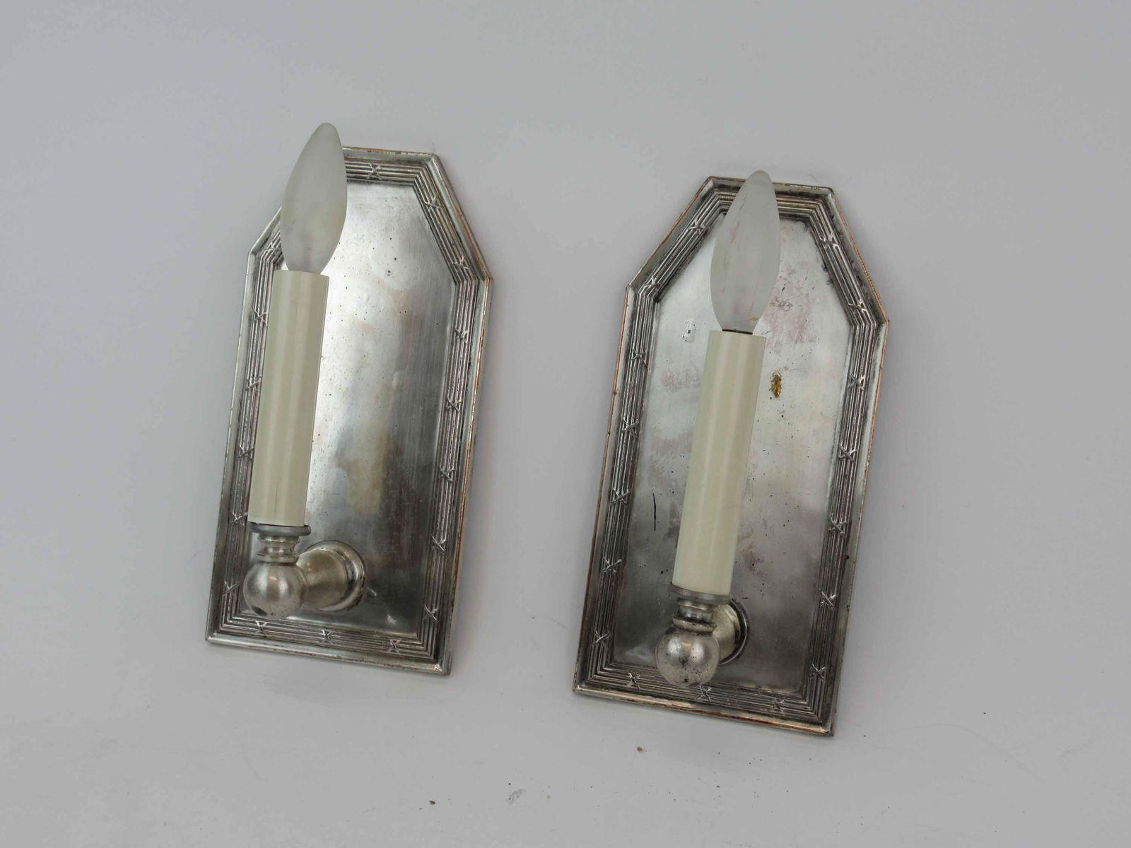 Pair of French Silver Plated Wall Sconces (1 of 6)