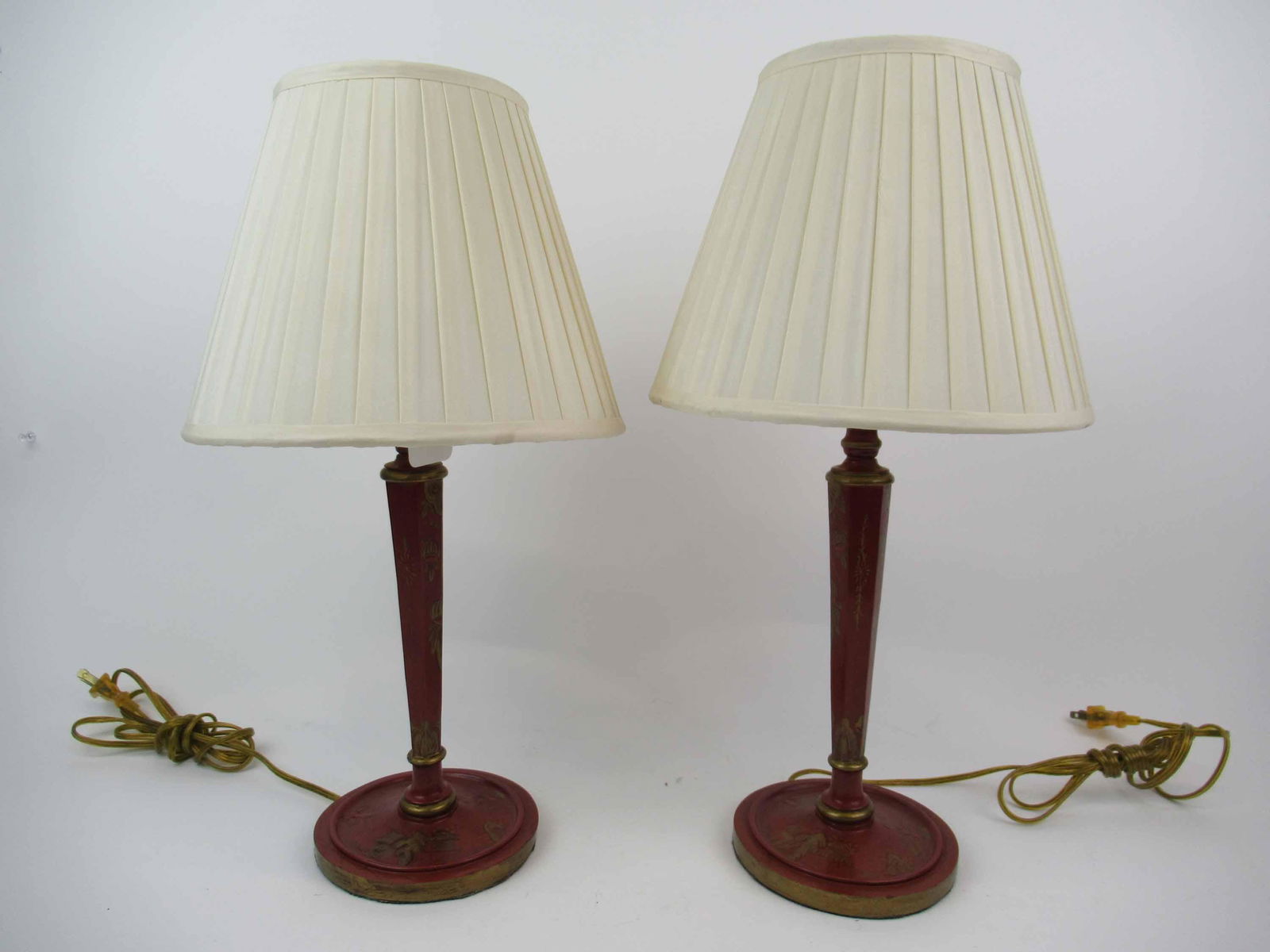 Pair of Red Lacquered Chinoiserie Table Lamps (1 of 4)