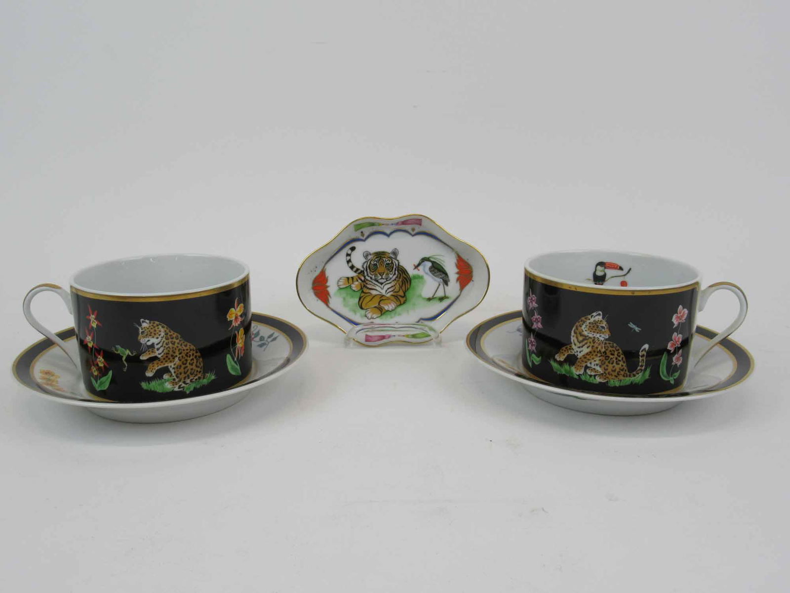 Pair of Lynn Chase Jaguar Jungle  Breakfast Mugs (1 of 6)