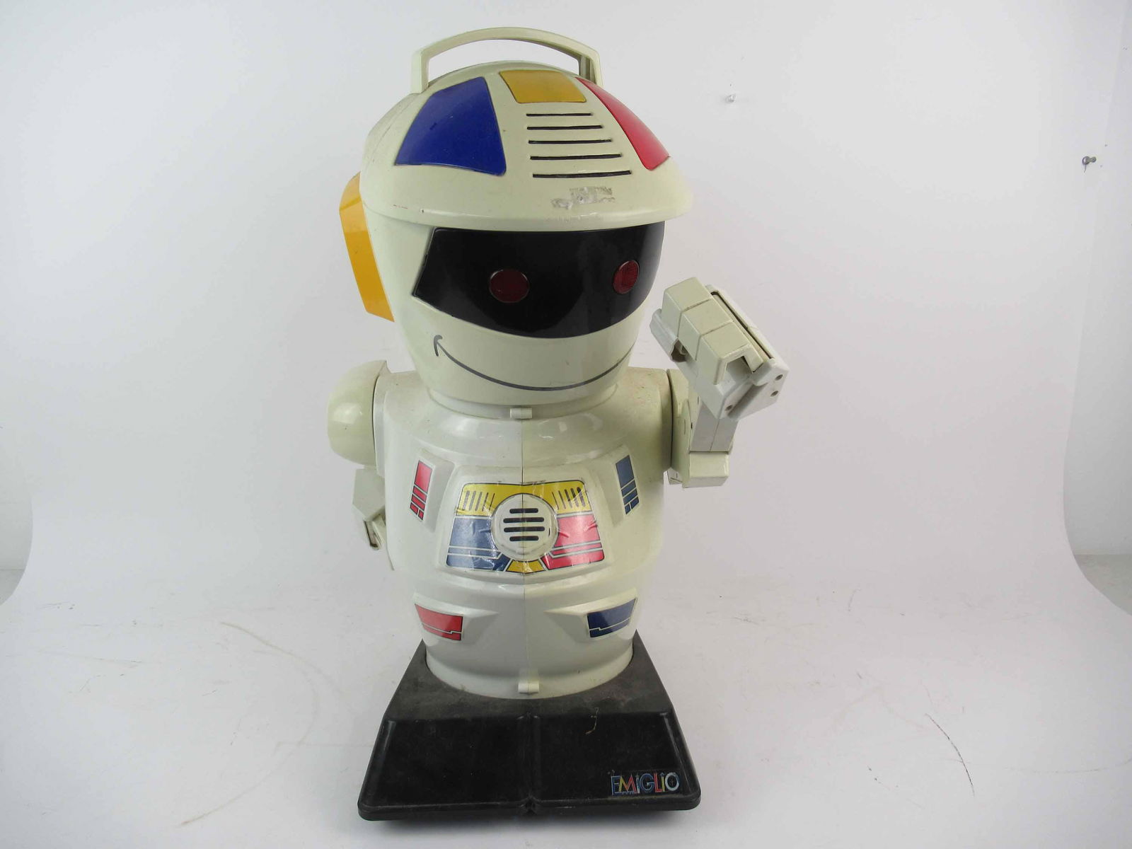 Vintage Emiglio Toy Remote Control Robot (1 of 7)