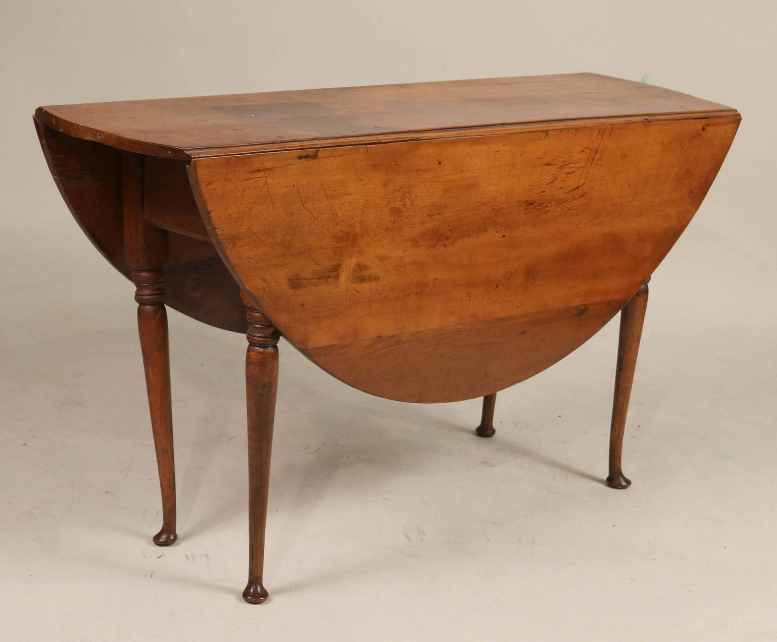 Federal Maple Drop Leaf Table: American, early 19th C. 26"h x 46"w x 14-1/2" d (closed) Provenance: Property from the Estate of Judith Applegate, Princeton, NJ.
