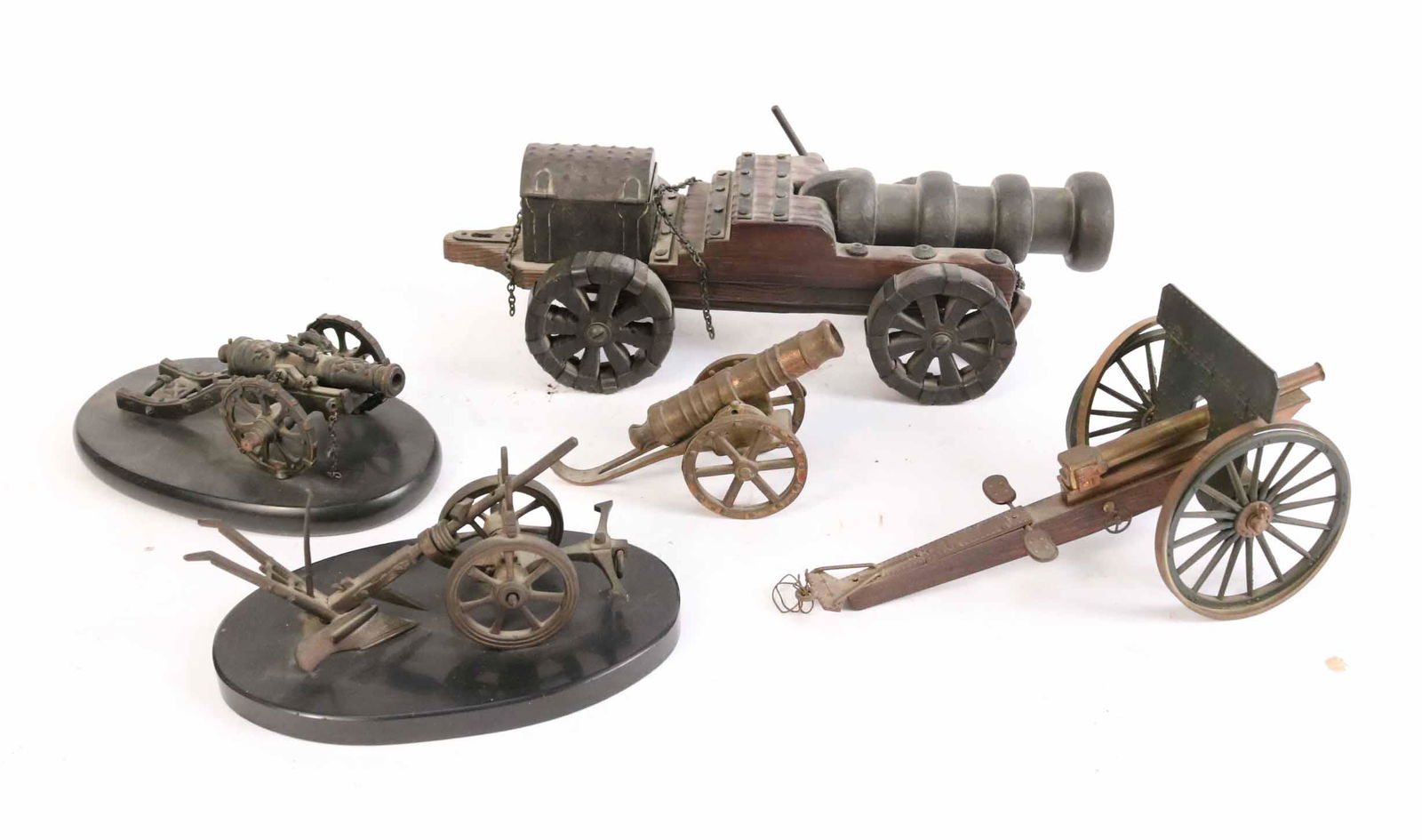 Group of 5 Assorted Desk Top Cannons (1 of 6)
