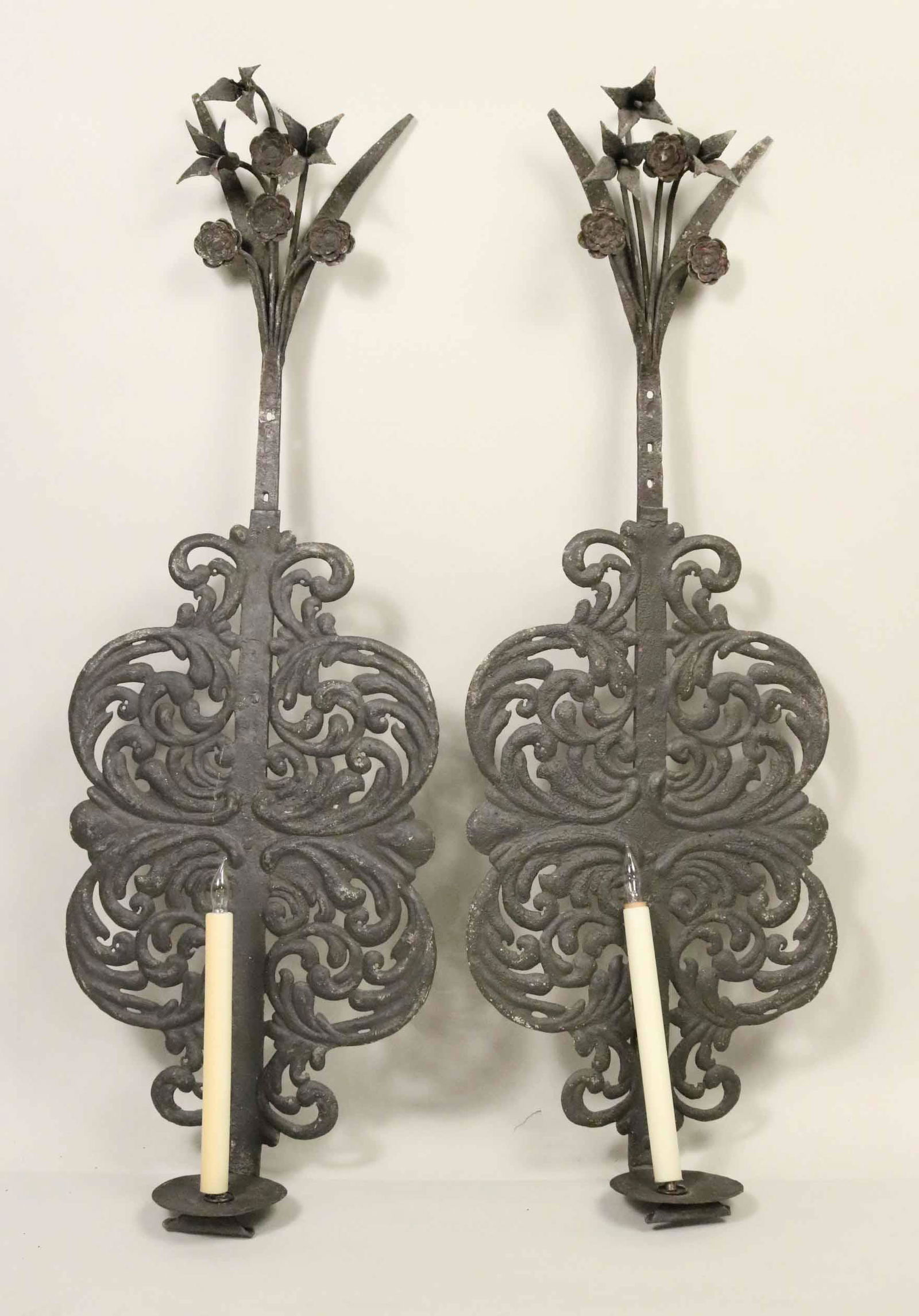 Pair of Baroque Style Wall Sconces (1 of 6)