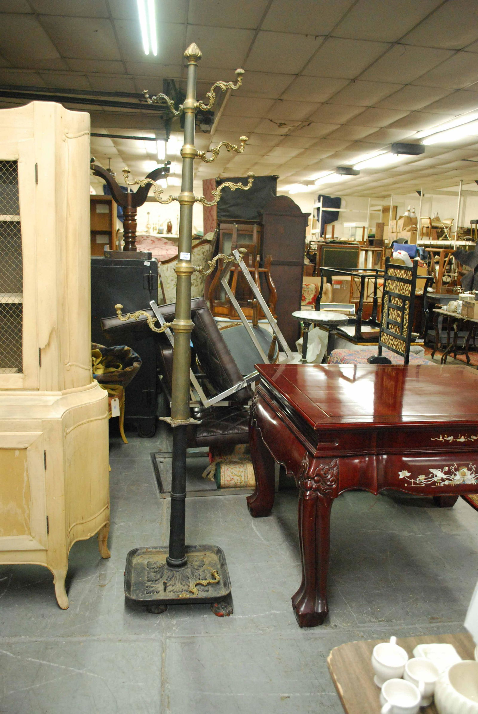 Antique Iron and Brass Hall Tree Stand on Paw: Large Antique Iron and Brass Hall Tree Stand, Coat Rack on Paw Feet. Used condition, wear, worn, missing arm, missing umbrella stand, maybe missing pieces. 89" tall x 17" x 17" and widest part 22" wid
