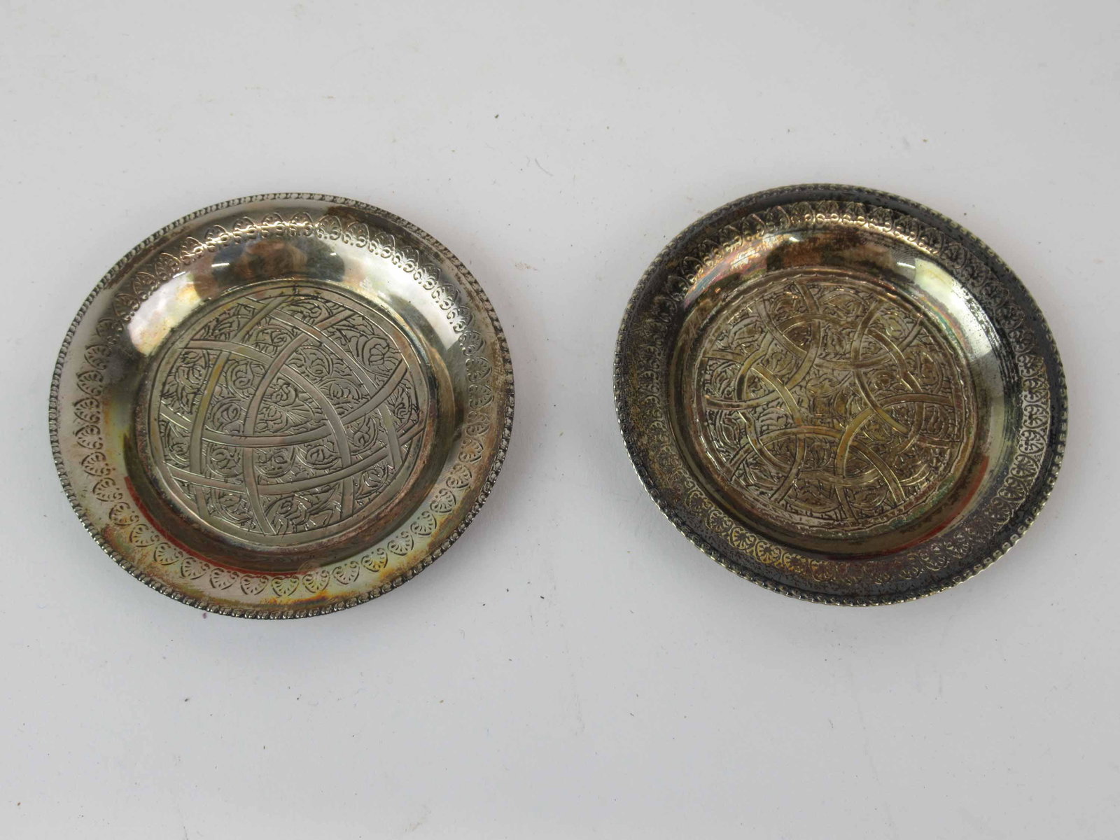 Two Silver Plates in a Fitted Presentation Box: Probably a world tour gift.