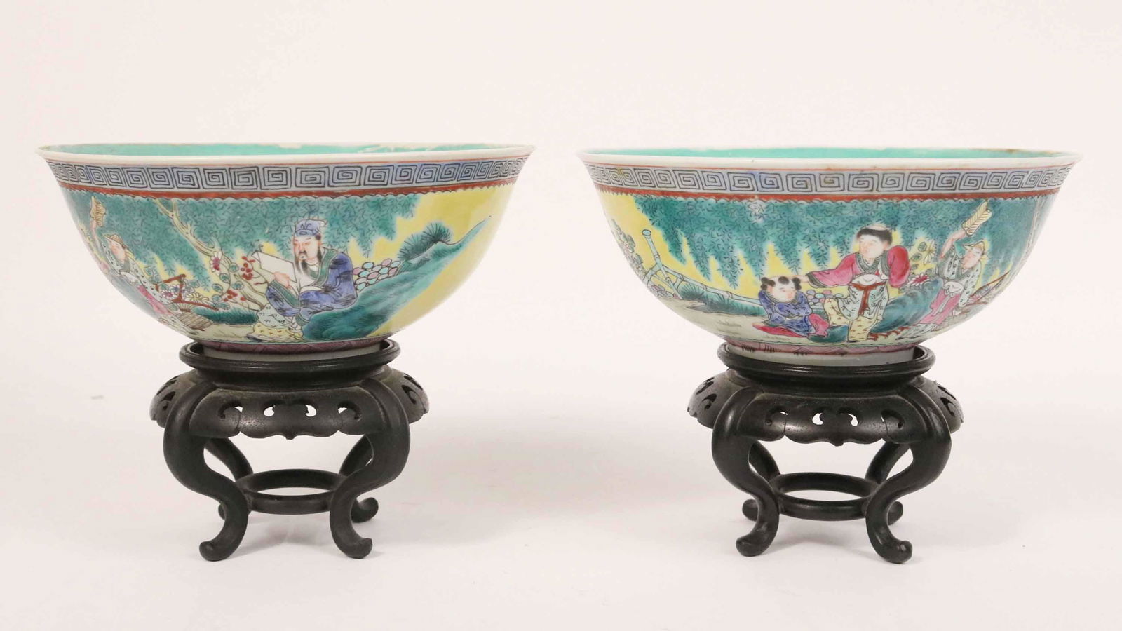 Pair of Chinese Figural-Decorated Porcelain Bowls (1 of 13)