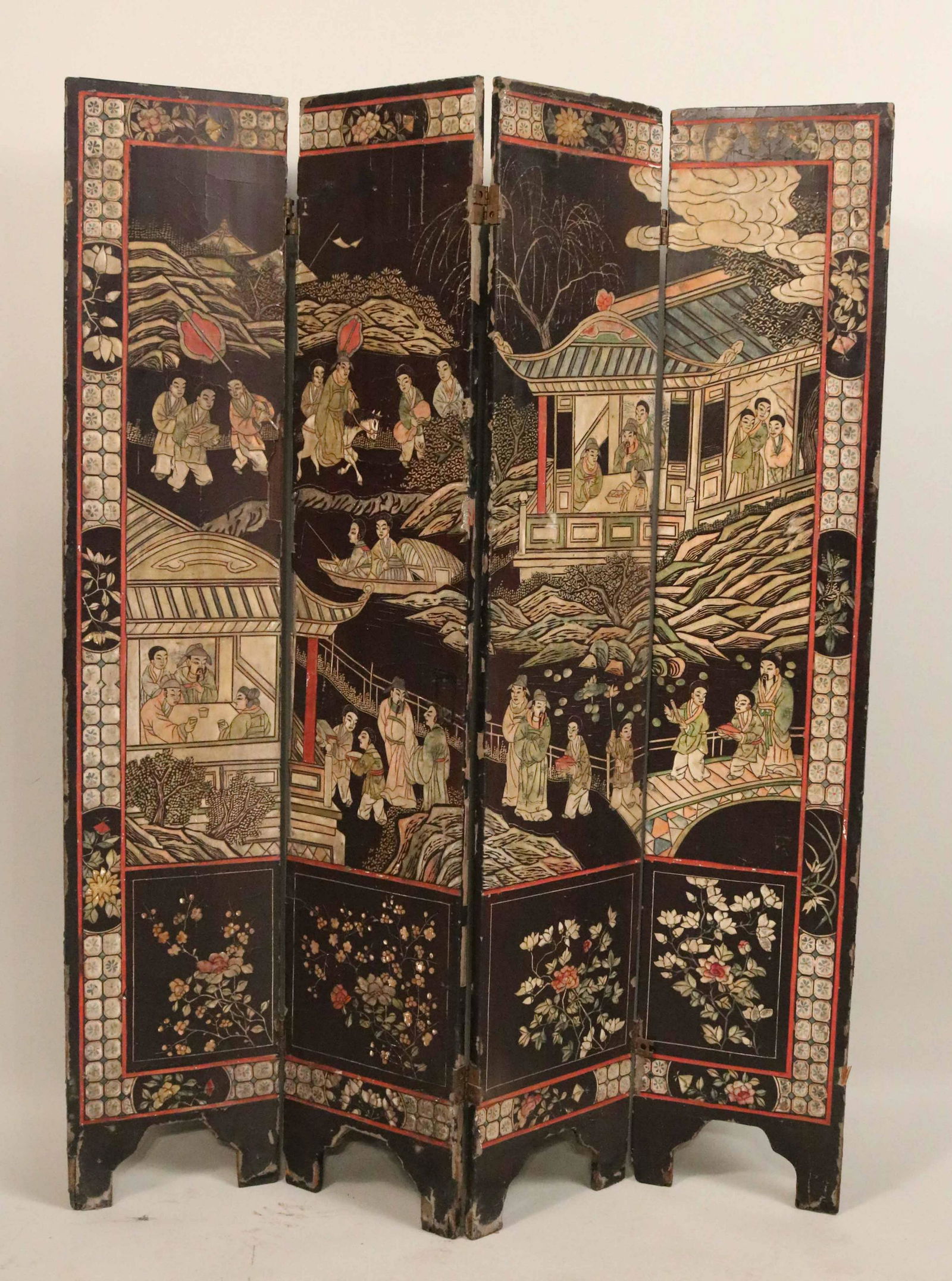 Diminutive Four Panel Coromandel Screen (1 of 12)