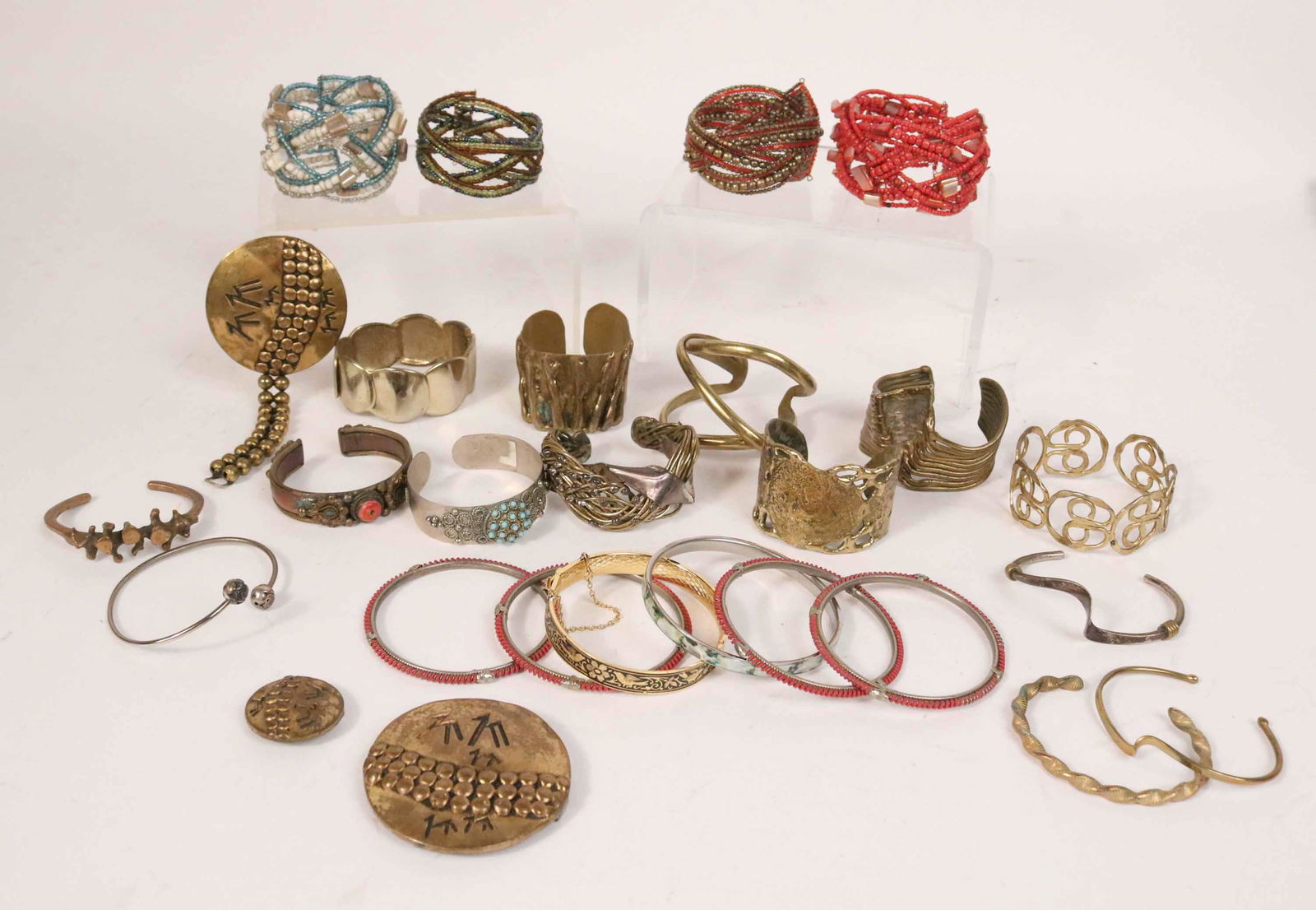 Giacometti Style Metal Bracelet (1 of 9)