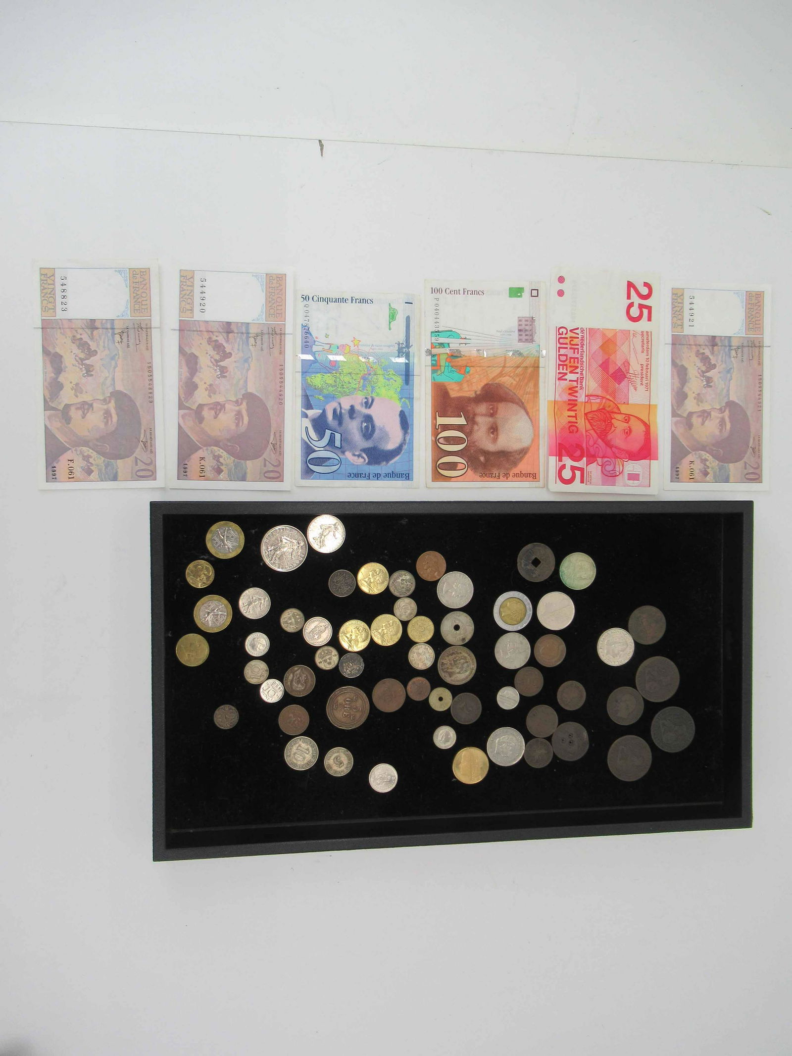 Group of Assorted Foreign Coins and Currency (1 of 9)