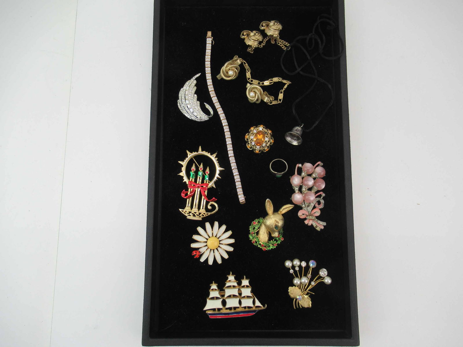 Group of Assorted Costume Jewelry: Group of Assorted Costume Jewelry including Pell, Coro, a southwestern sterling silver ring, a diminutive bell, various vintage pins and other accessories. Used condition, wear, worn.
