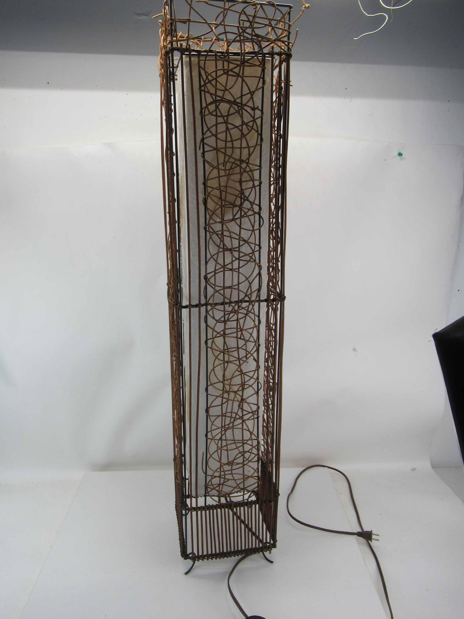 Contemporary Oriental Style Floor Lamp (1 of 3)