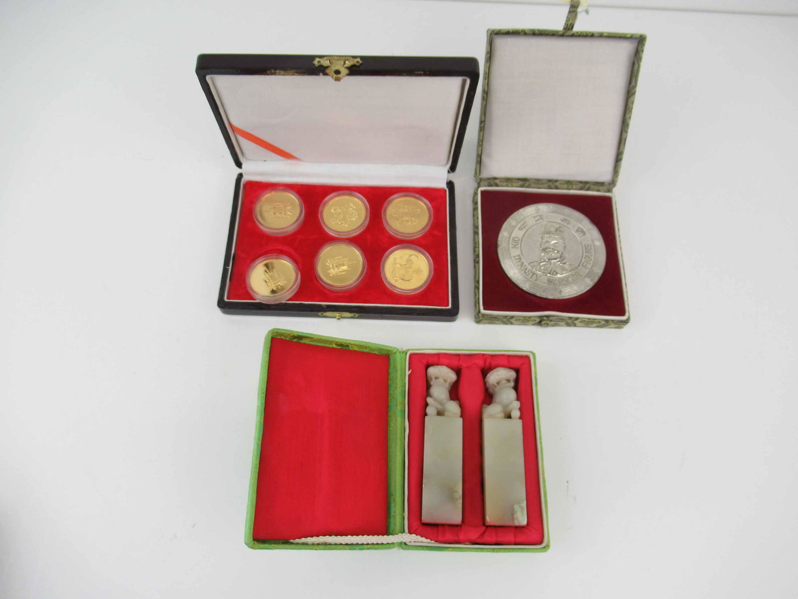 Pair of Chinese Jade Stamps in Box (1 of 7)