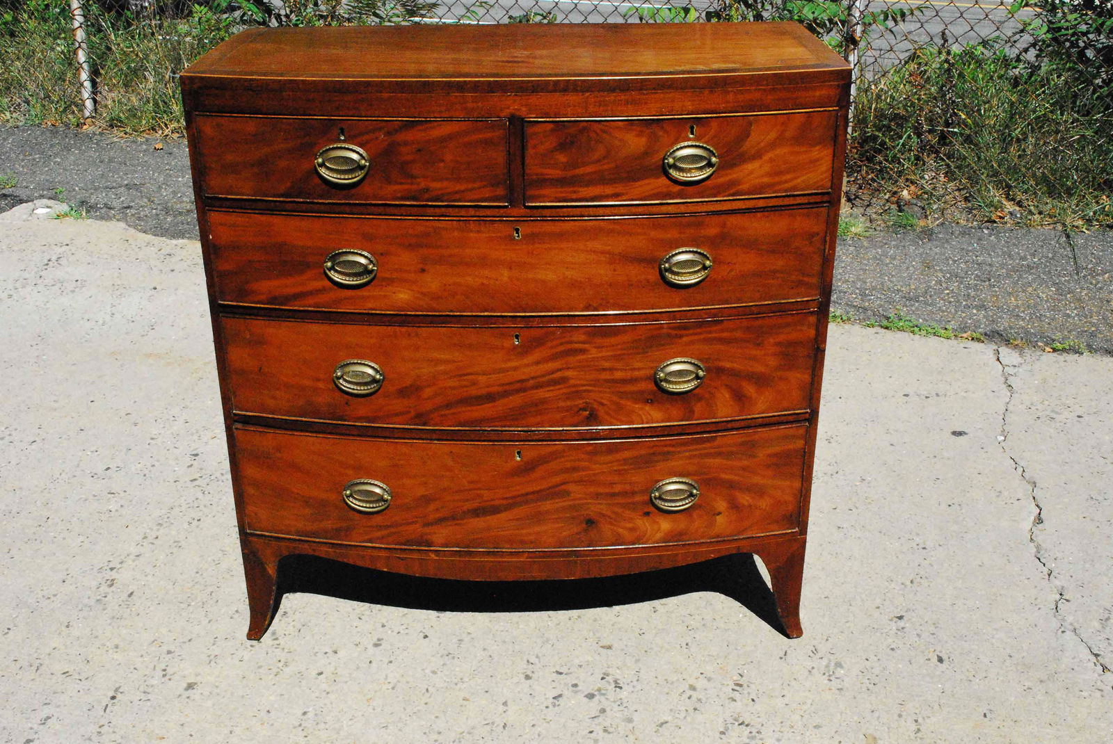 Antique Mahogany Bowfront Chest of Drawers (1 of 13)