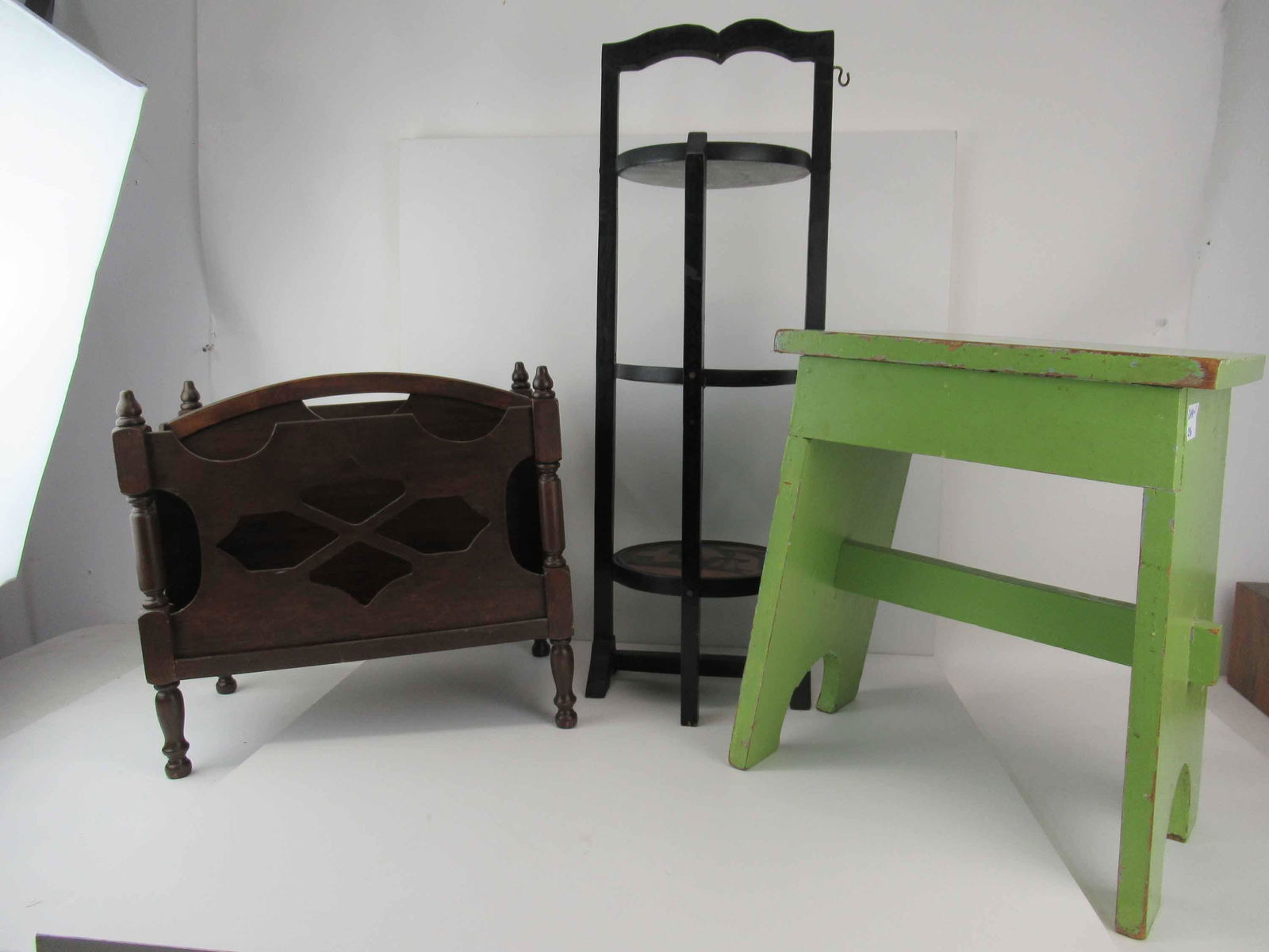 3-Tier Folding Wood Muffineer Stand (1 of 11)