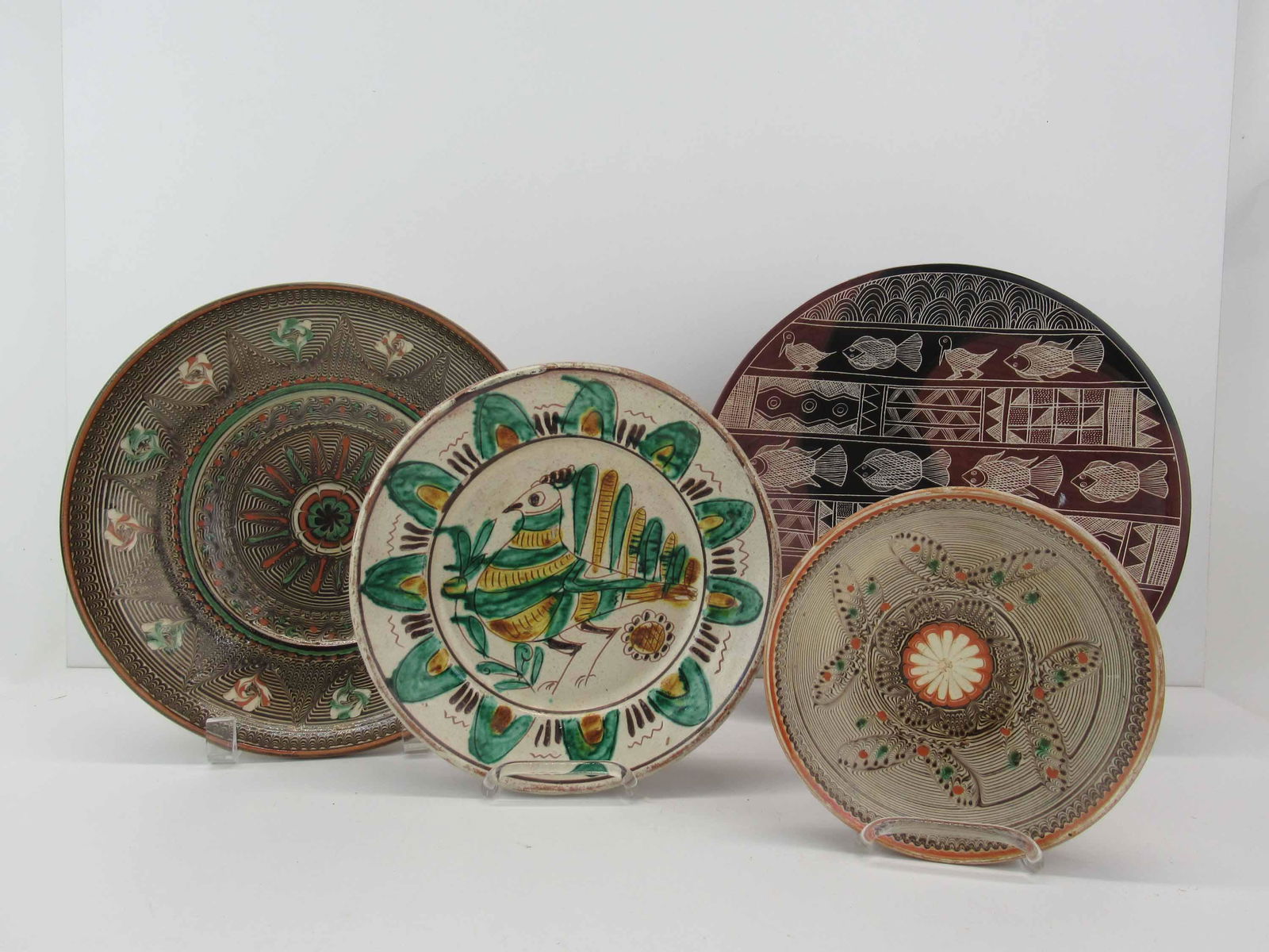 Group of Romanian Pottery Table Articles (1 of 11)