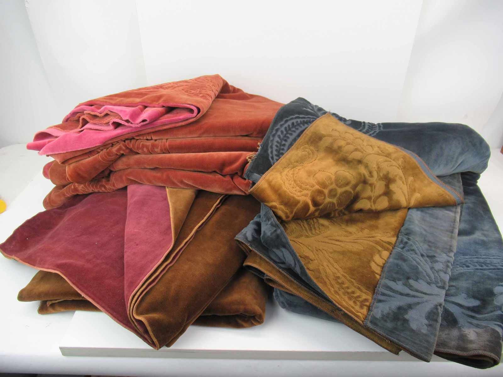 Group of 3 Assorted Vintage Velvet Curtains (1 of 6)