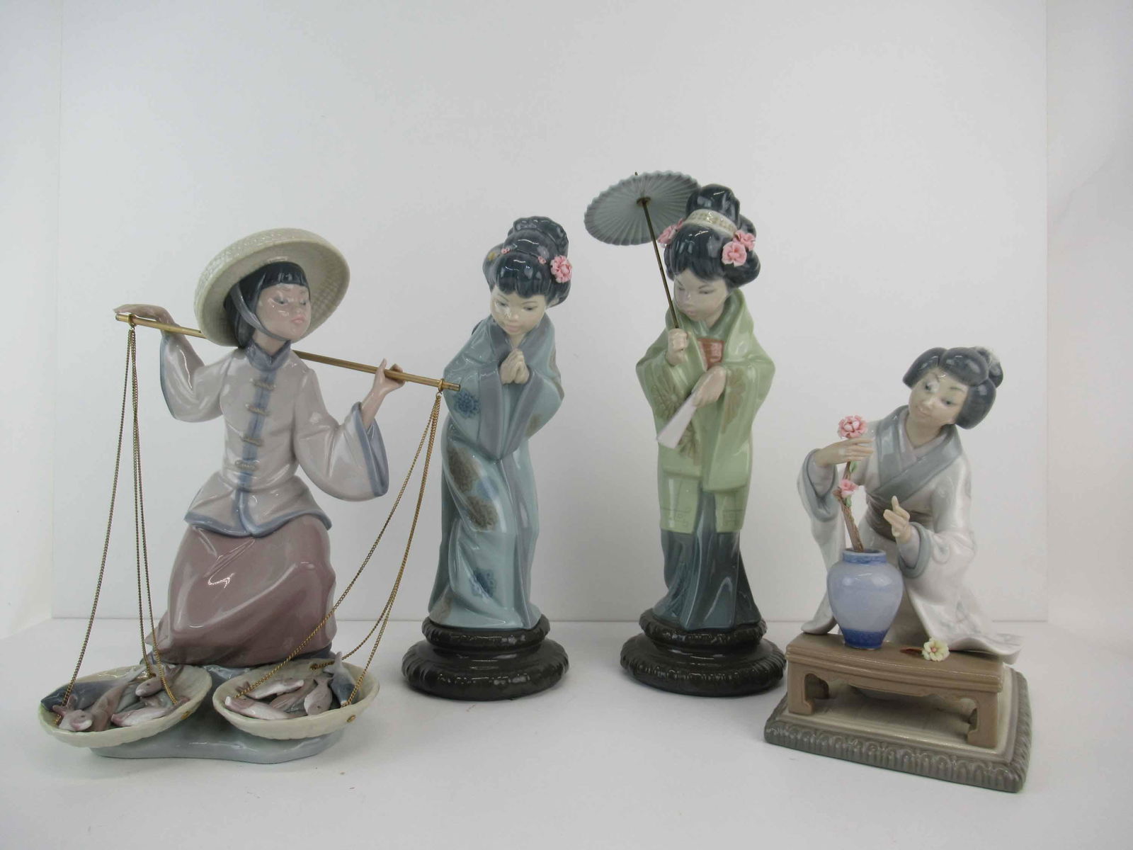 Four LLadro Porcelain Figurines (1 of 9)
