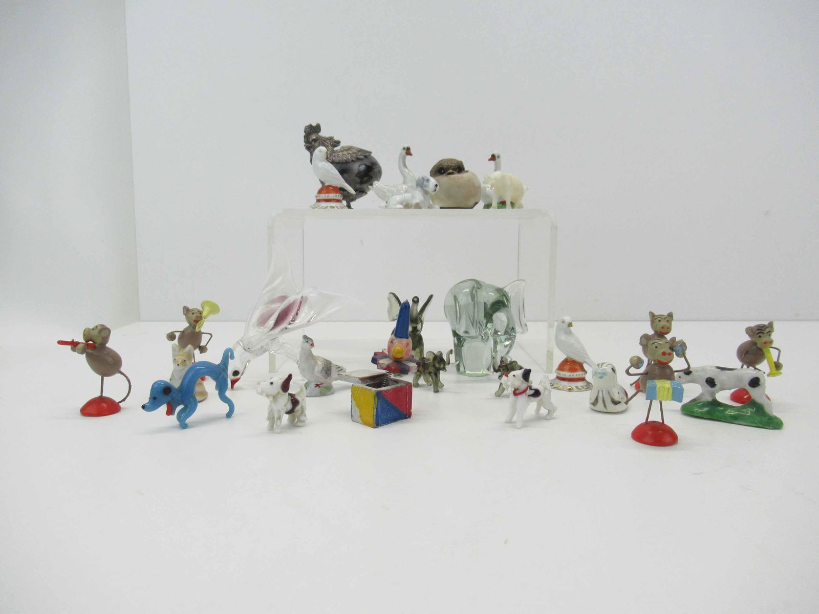 Group of Assorted Miniature Animals (1 of 5)