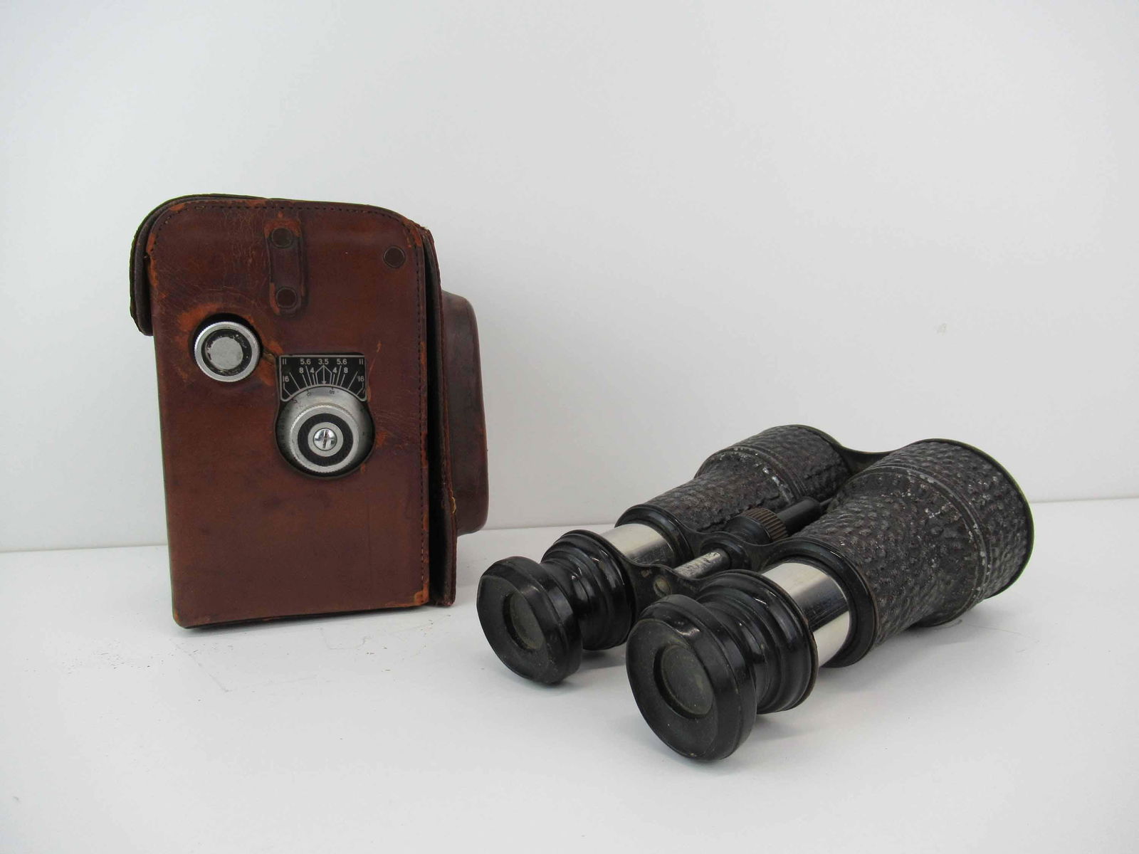 Antique Binoculars Super Marine XX8 France (1 of 15)