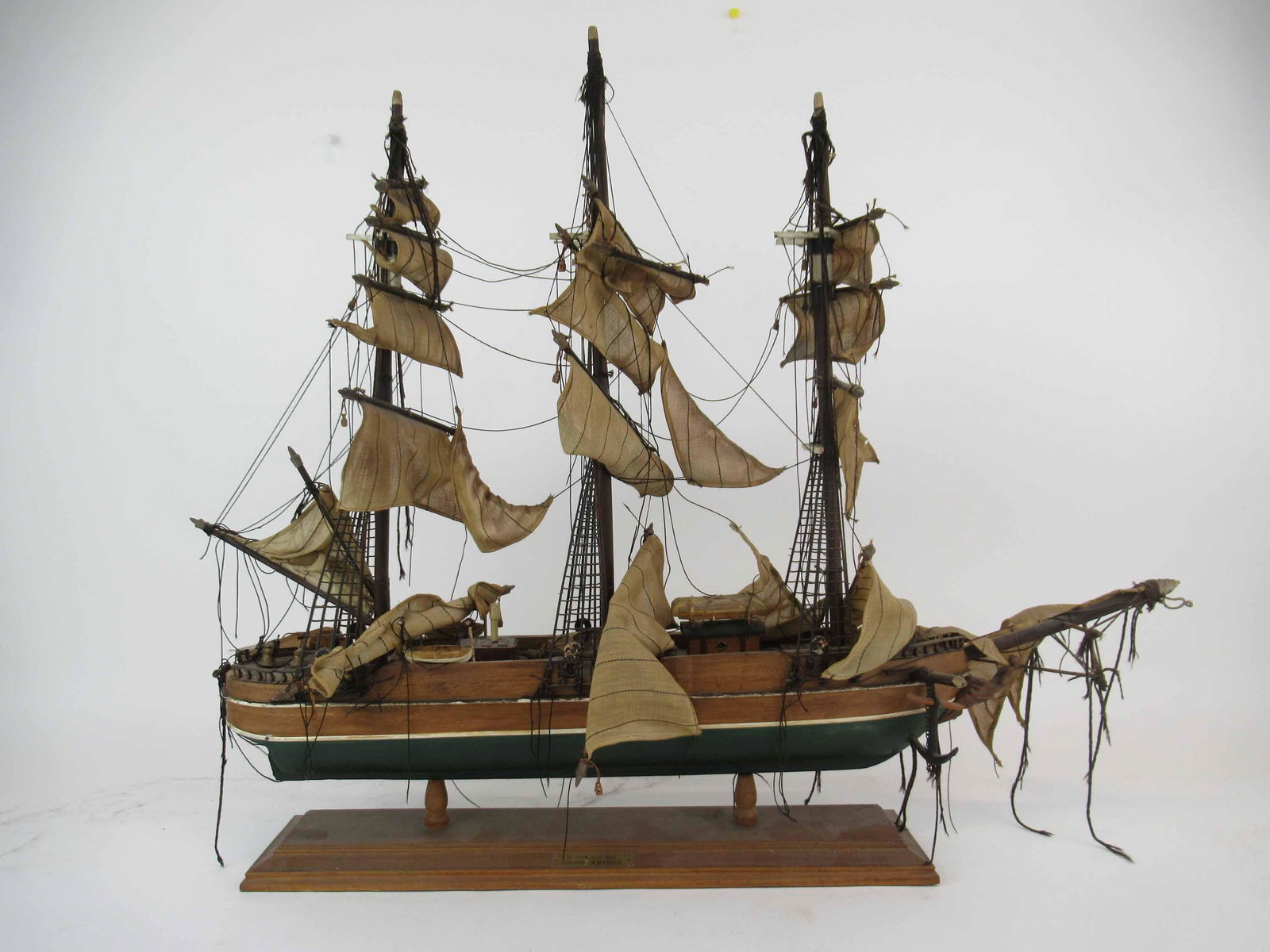 Wooden Clipper Ship Young America Model (1 of 12)