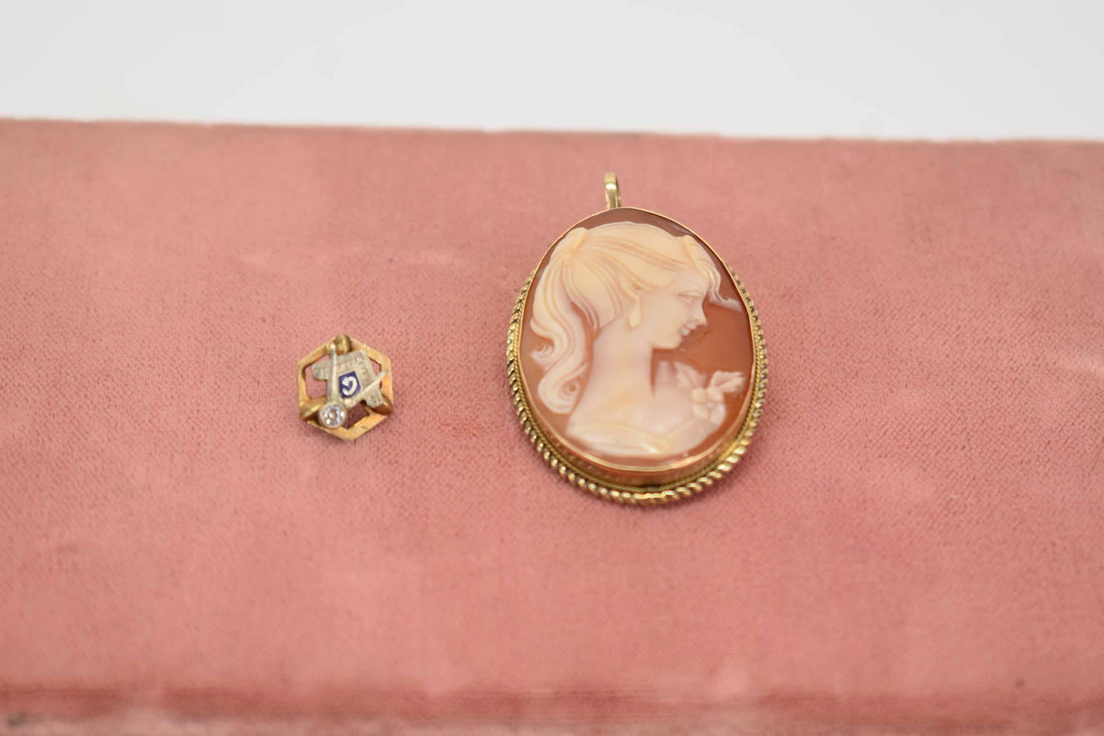 14K Gold and Diamond Mason Pin: Together with a Cameo pendant. Cameo: 1 1/4"h x 1"w