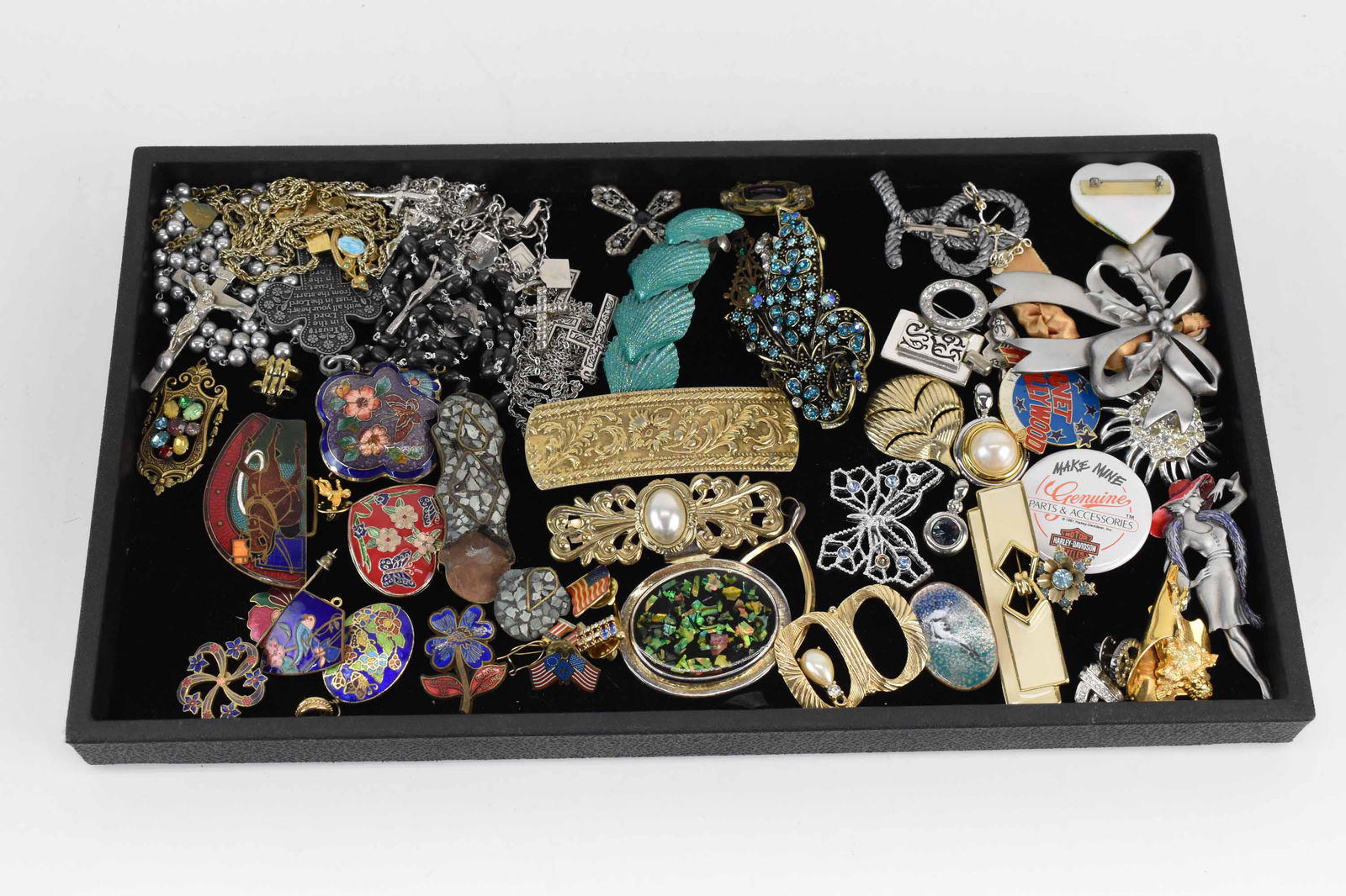Group of Assorted Costume Jewelry (1 of 4)