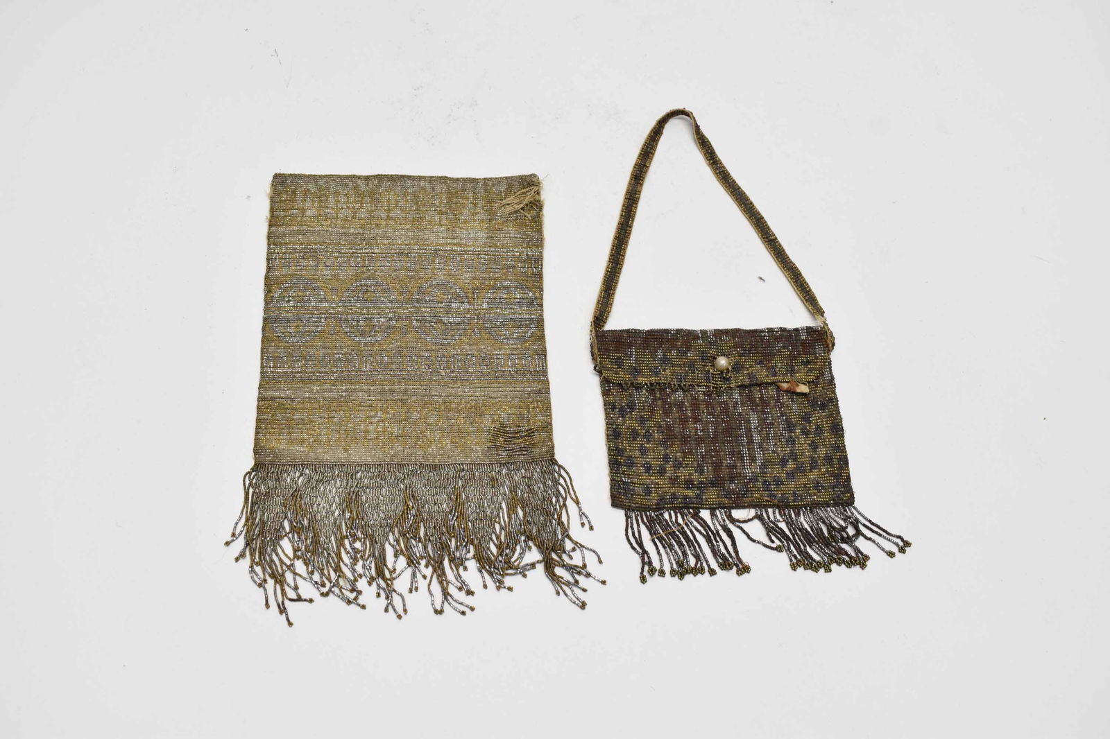 Two Vintage Micro-beaded Purses (1 of 8)