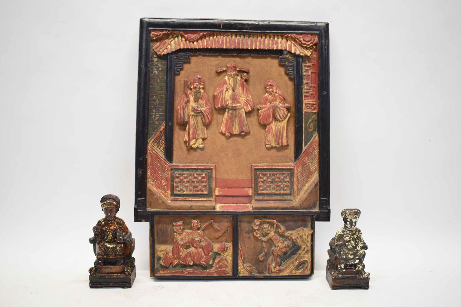 Antique Chinese Red Gilt Decorated Figural Panel (1 of 6)