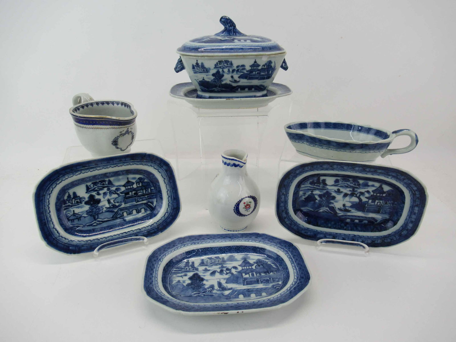 Group of Chinese Export Canton Table Articles (1 of 13)