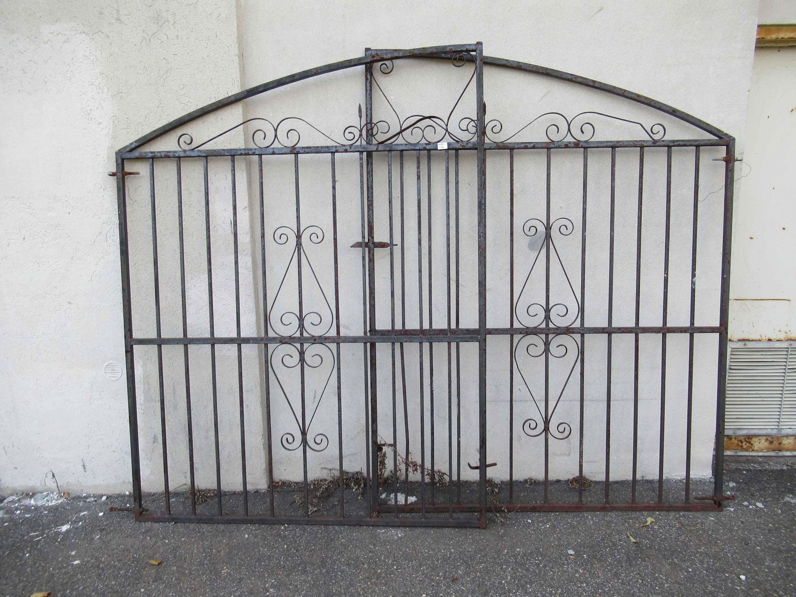 Set of Wrought Iron Gates (1 of 7)
