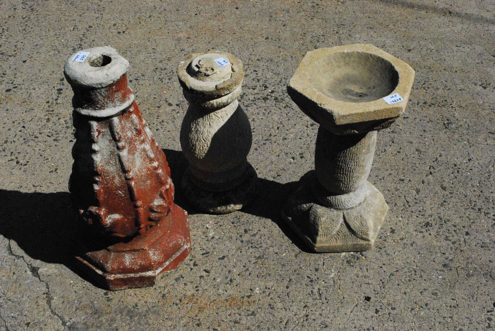 2 Piece Stone Bird Bath (1 of 4)