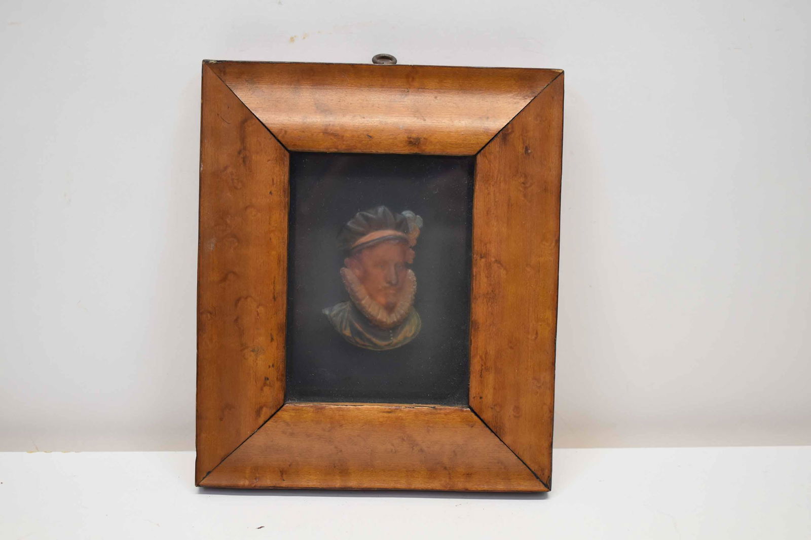 Antique Wax Portrait Miniature Bust of Gentleman (1 of 4)