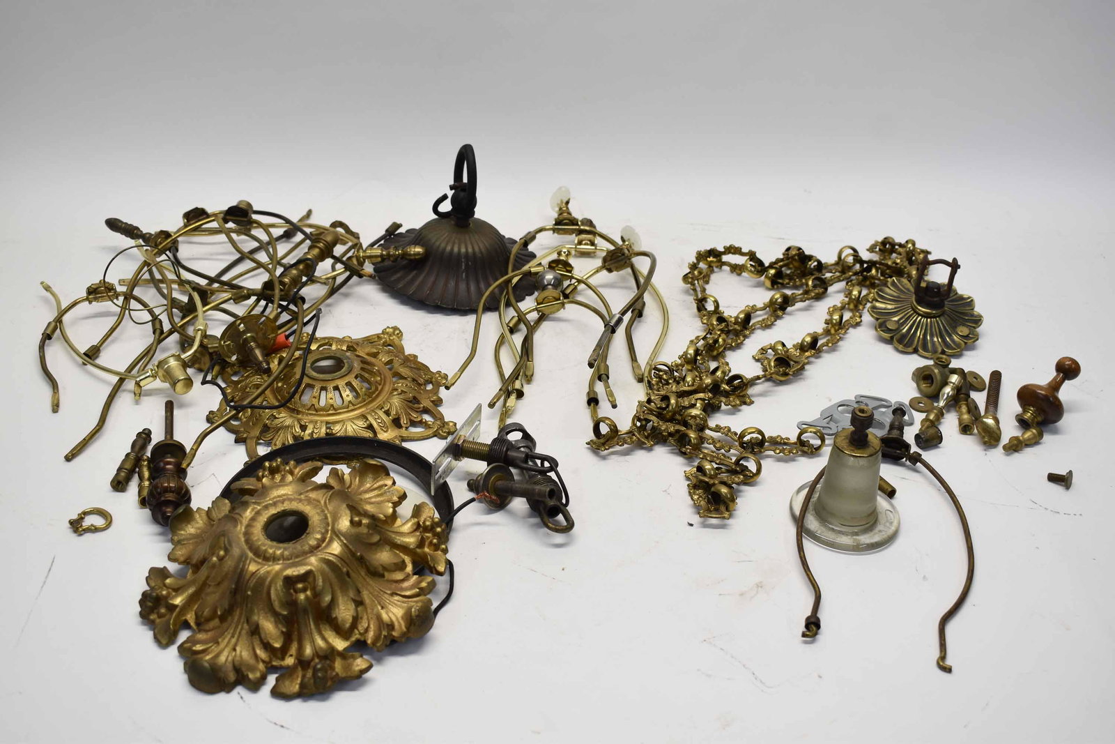 Vintage Collection of Lamp Finials and Harps: Including chain and caps.
