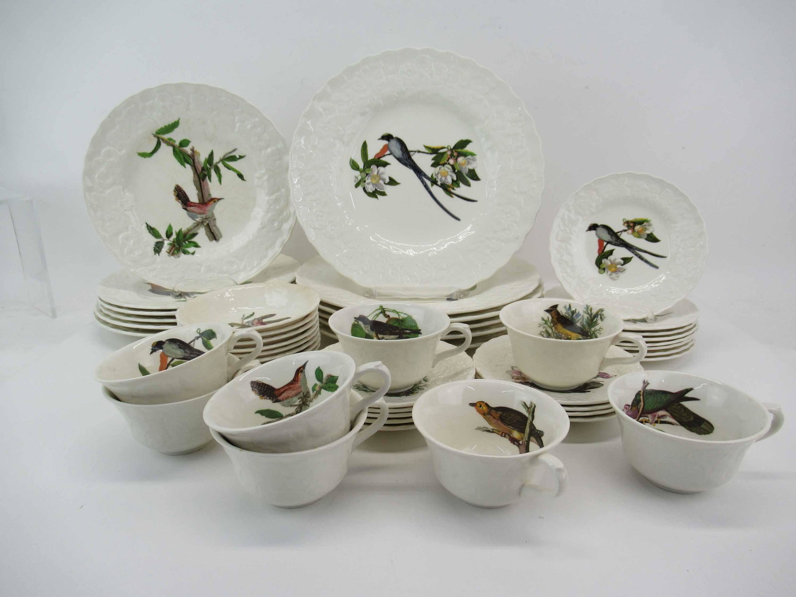Alfred Meakin Birds of America Partial Service: Alfred Meakin Birds of America Partial Dinner Service including six dinner plates, six salad plates, eight bread & butter plates, eight dessert bowls, nine saucers and eight cups; used condition, wear
