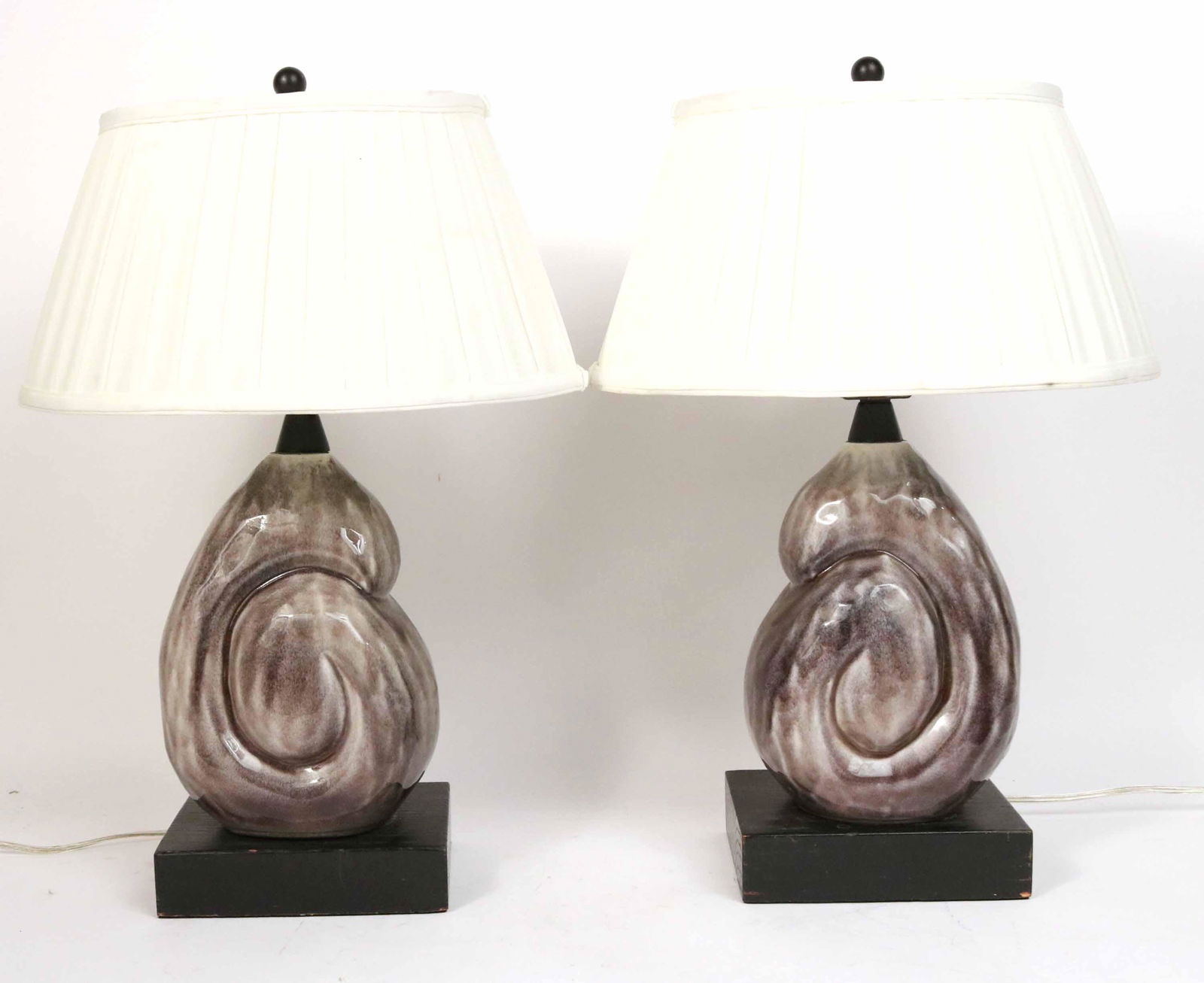 Pair of Mid-Century Modern Ceramic Table Lamps (1 of 4)
