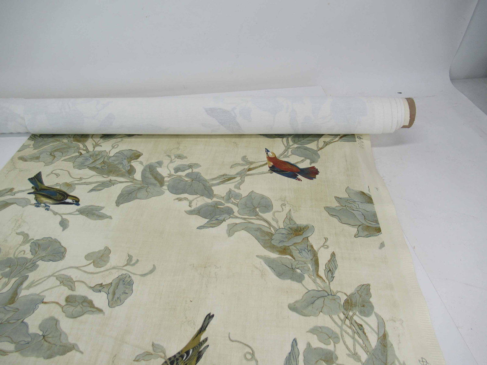 Kravet Fabric Bolt Depicting Birds and Flowers: Kravet Fabric Bolt Depicting Birds and Flowers. Approximately 1 yard + a 45" x 27" and a 24" x 27".