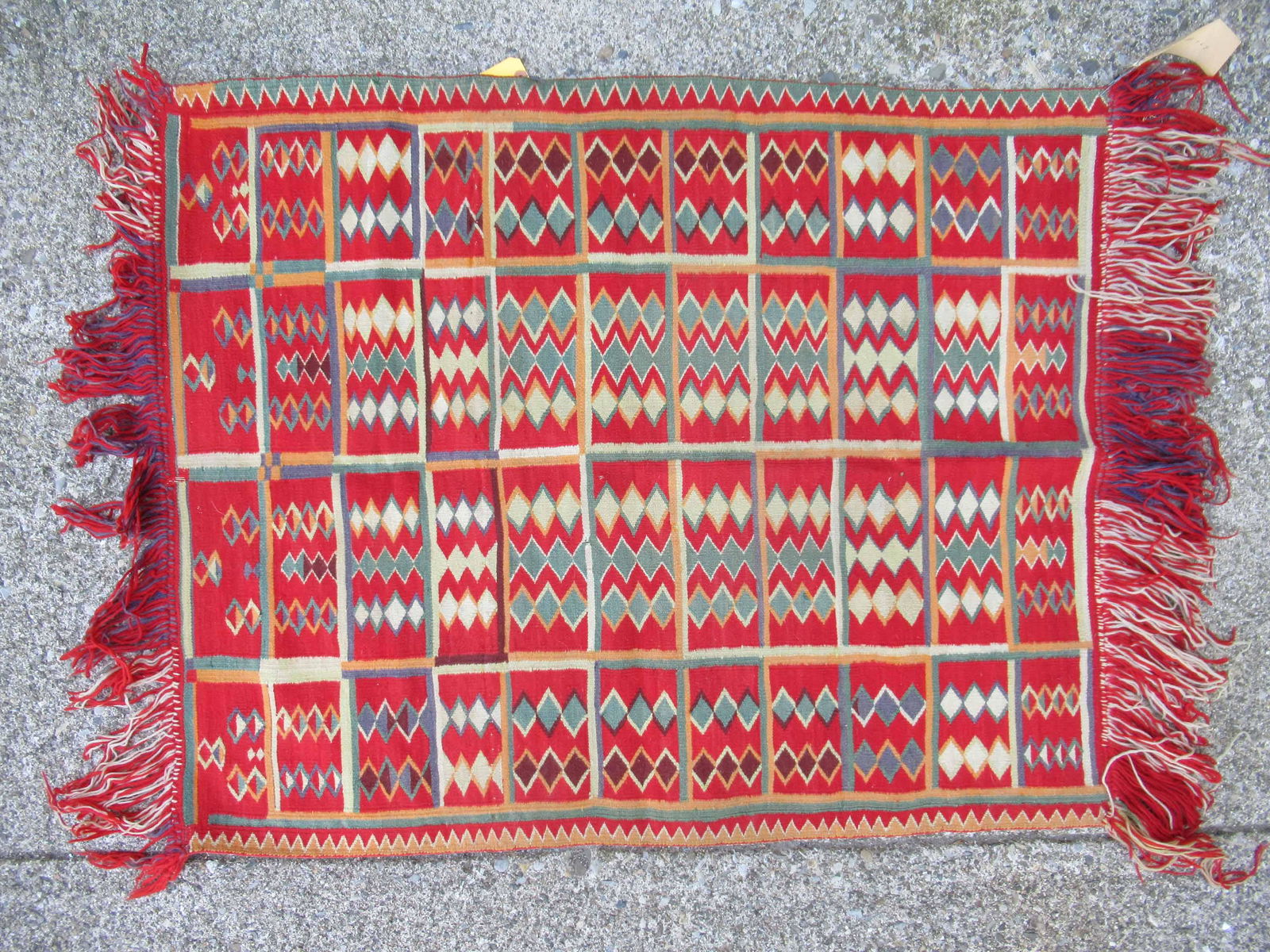 Southwestern Throw Rug (1 of 6)