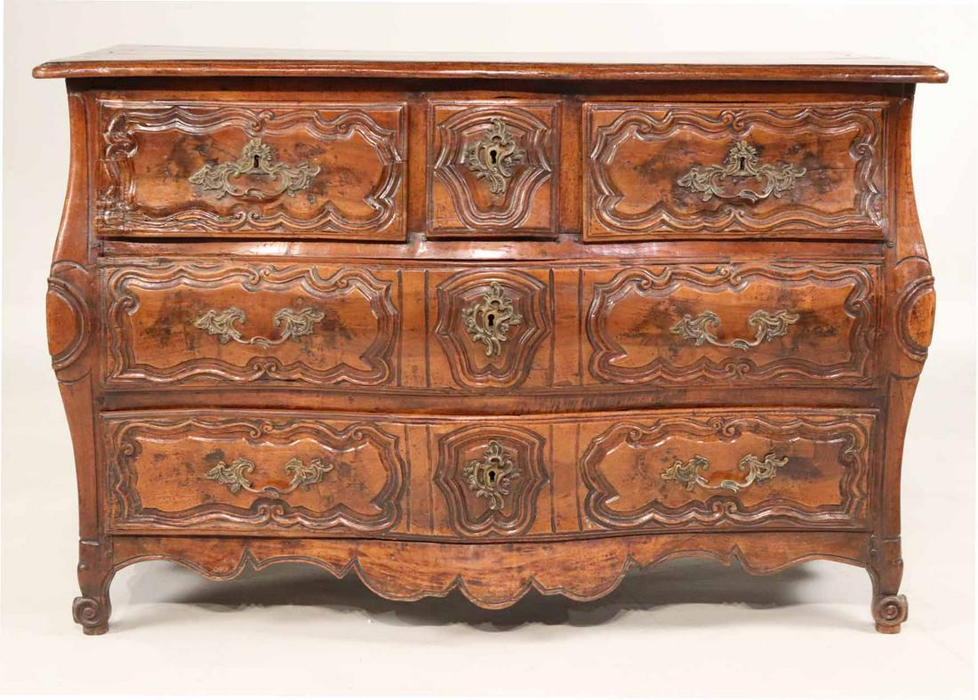 Louis XV Carved Walnut Bombe Commode (1 of 13)