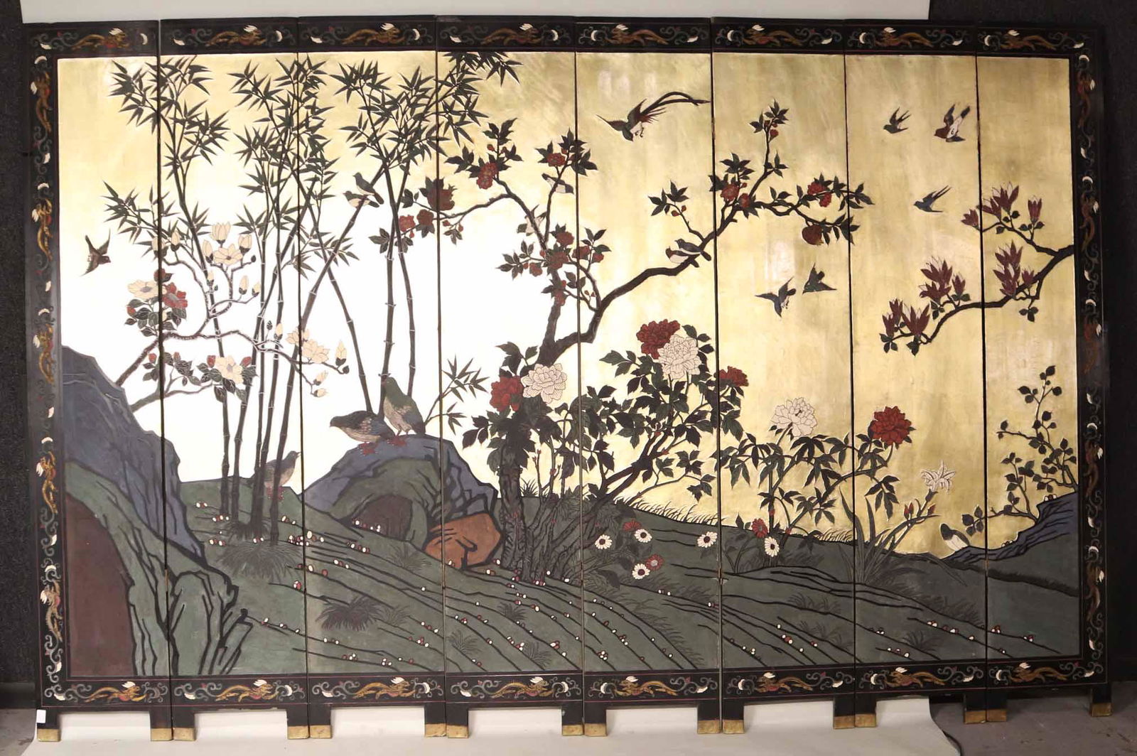 Chinese Coromandel Eight Panel Screen (1 of 9)