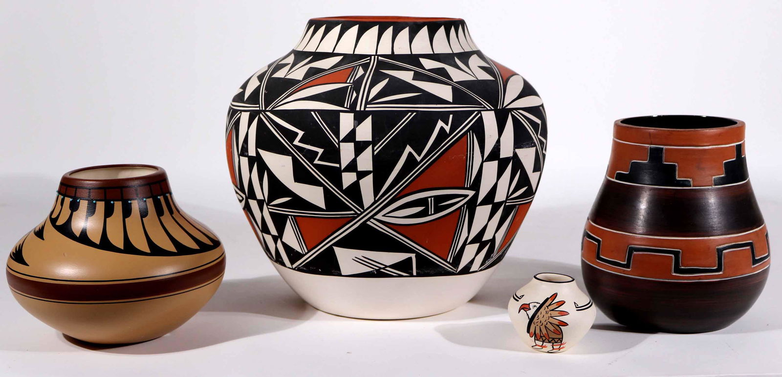 Four Contemporary Native American Pottery Items (1 of 9)